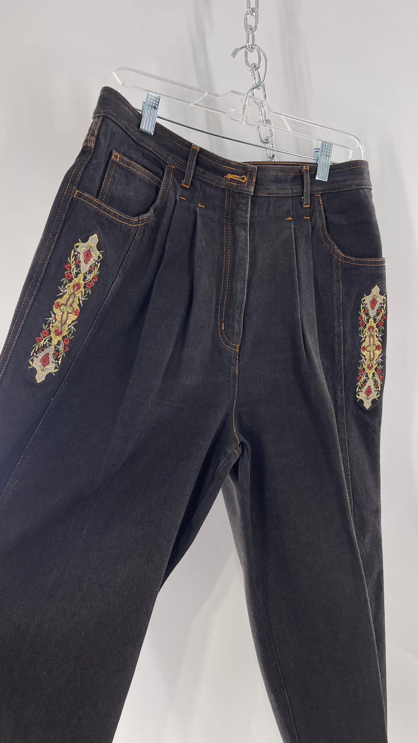Vintage TOGETHER Basics Dark Gray 80s/90s Tapered, Pleated Waist Old School Embroidered Jeans (14)
