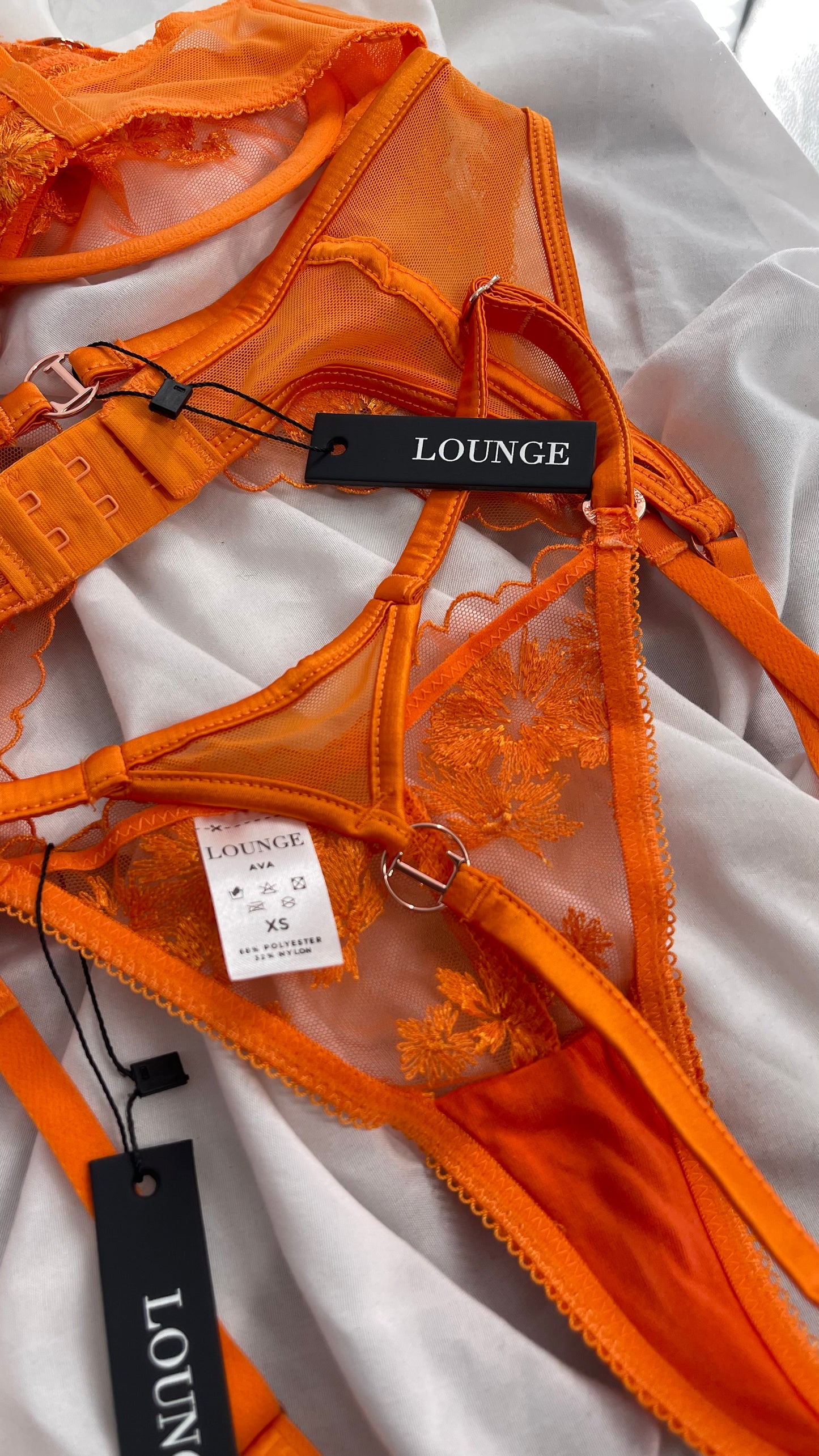 LOUNGE Orange Ava Bra, Garter and Panty Set with Tags Attached (32C, XS)