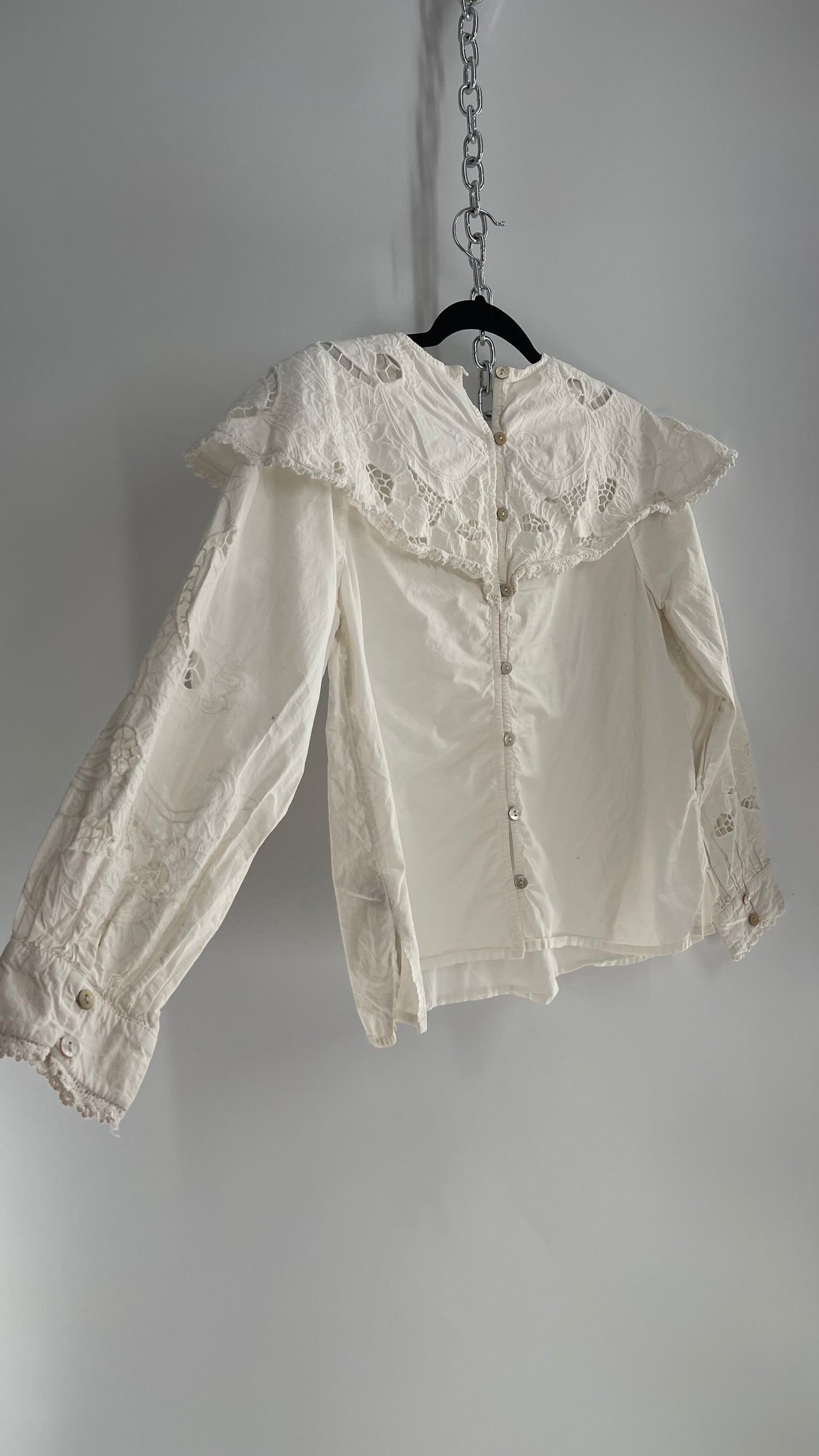 CLEOBELLA White Cotton Prairie Blouse with Lace Balloon Sleeves and Collar (Small)