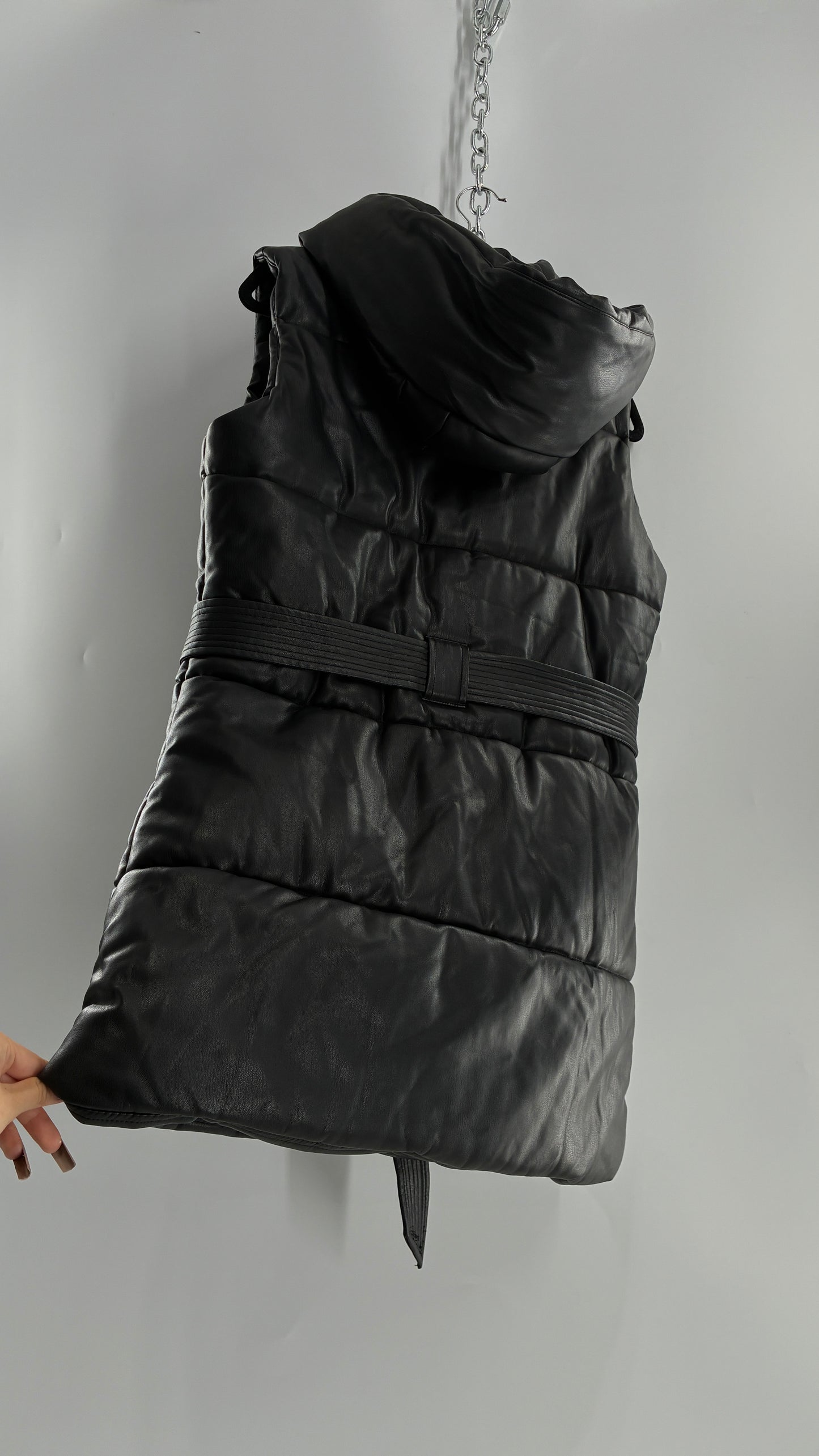 River Island Black Vegan Leather Puffer Style Sleeveless Vest (Small)