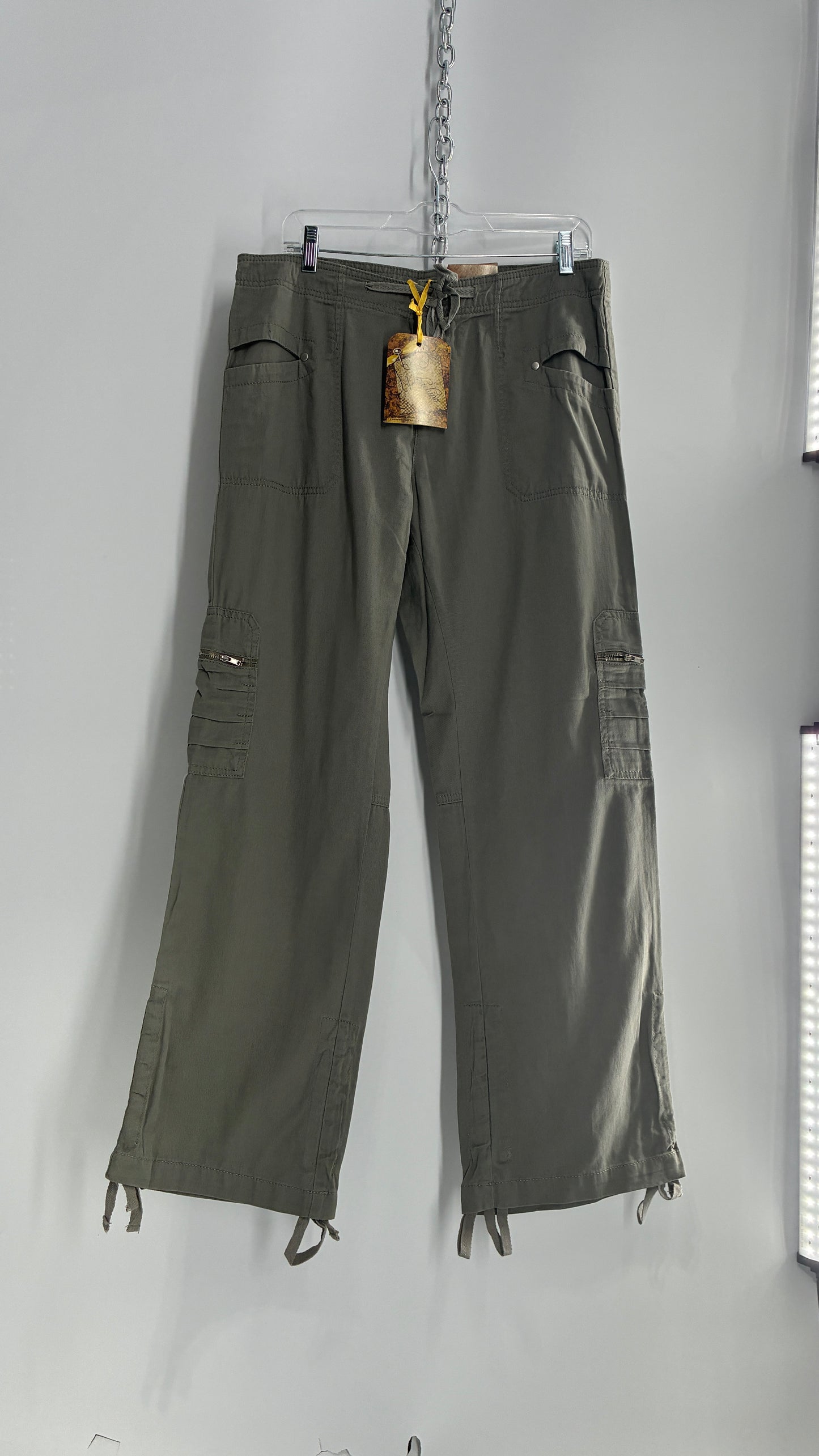 Deadstock Vintage MOKACHINO Grey Green Drawstring Cargos (8)