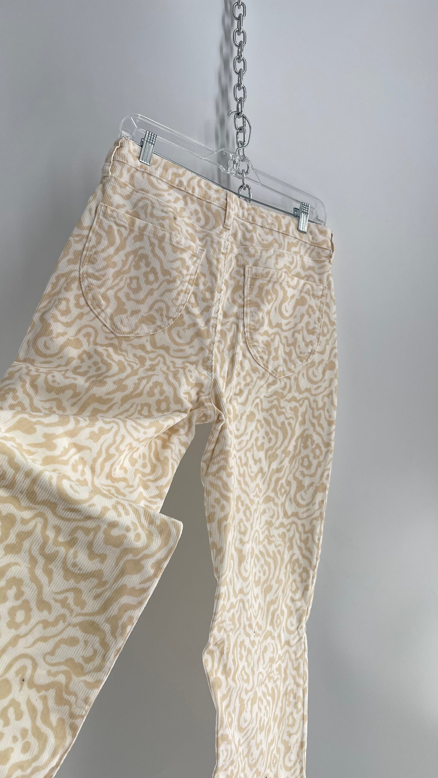 PTCL Corduroy White and Beige Leopard (30)