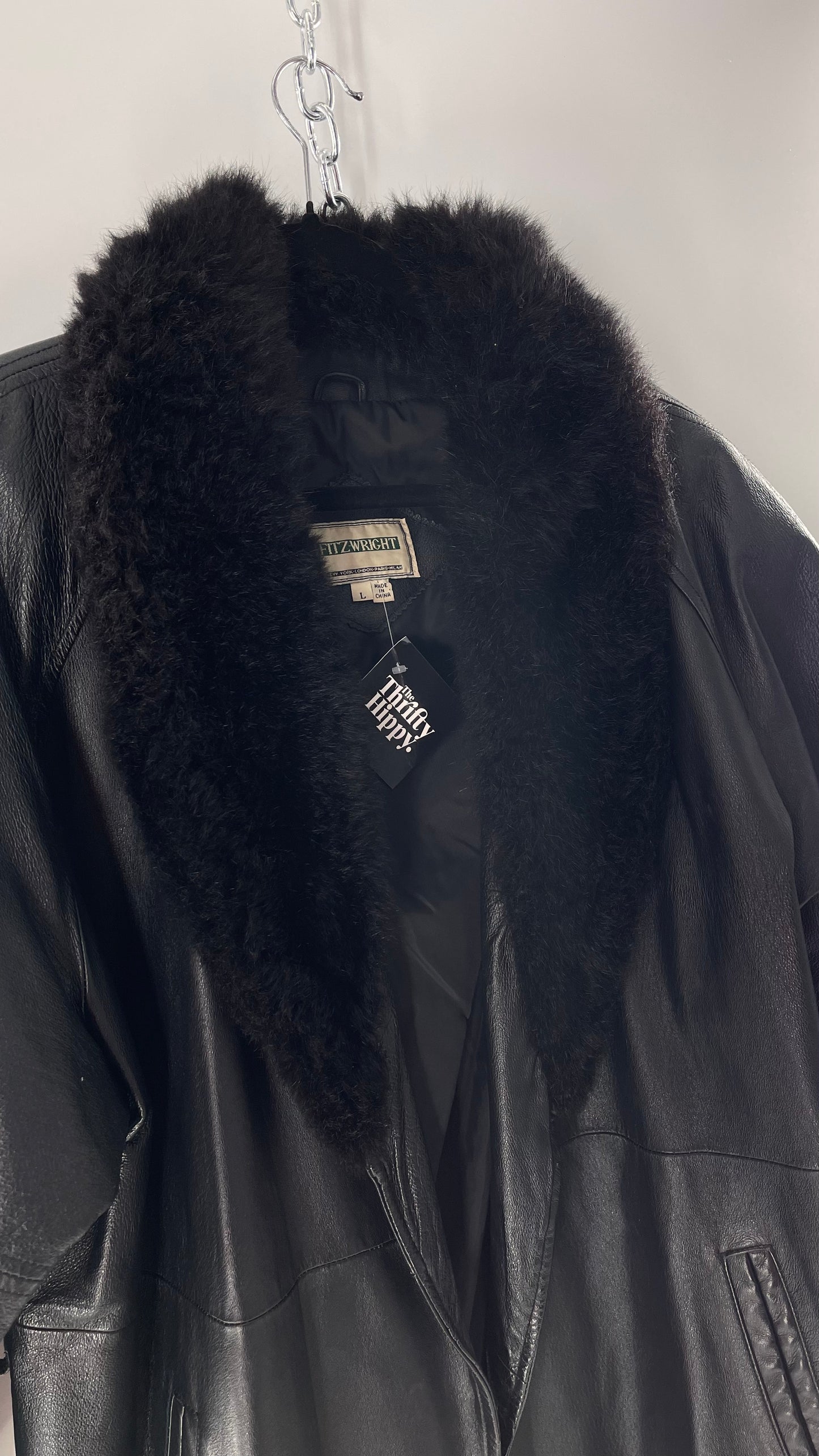 FITZWRIGHT Vintage Black Leather Coat with New Zealand Opposum Fur Collar and Faux Fur Belt (C)(Large)