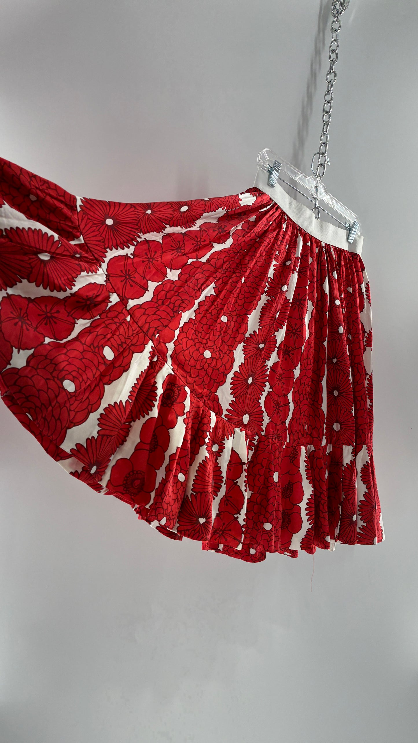 BALTIC BØRN Voluminous Red Floral Circle Skirt (XL)