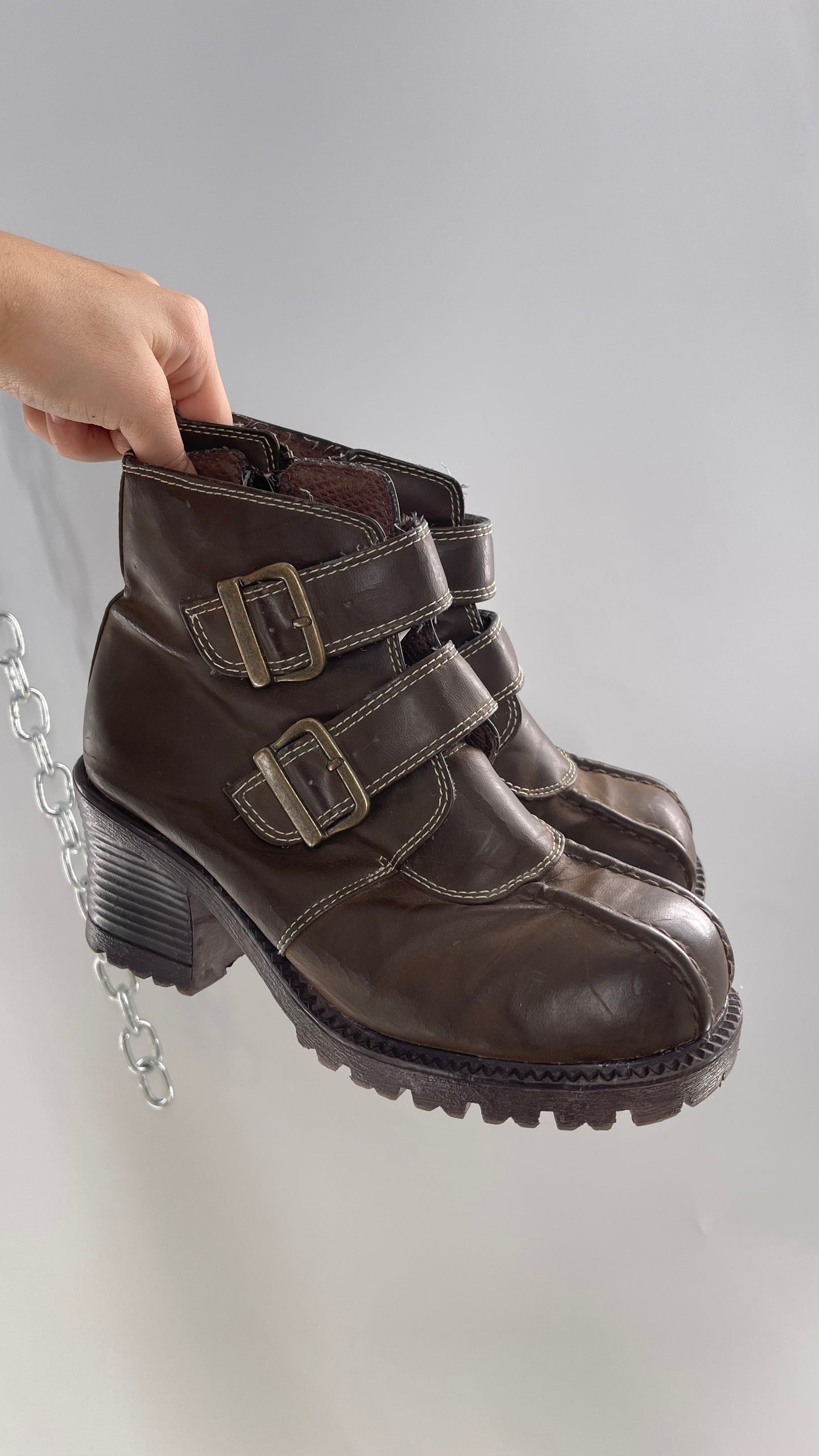 Vintage No Boundaries Brown Chunky Heel Platform Cross Front Buckle Boots (7)
