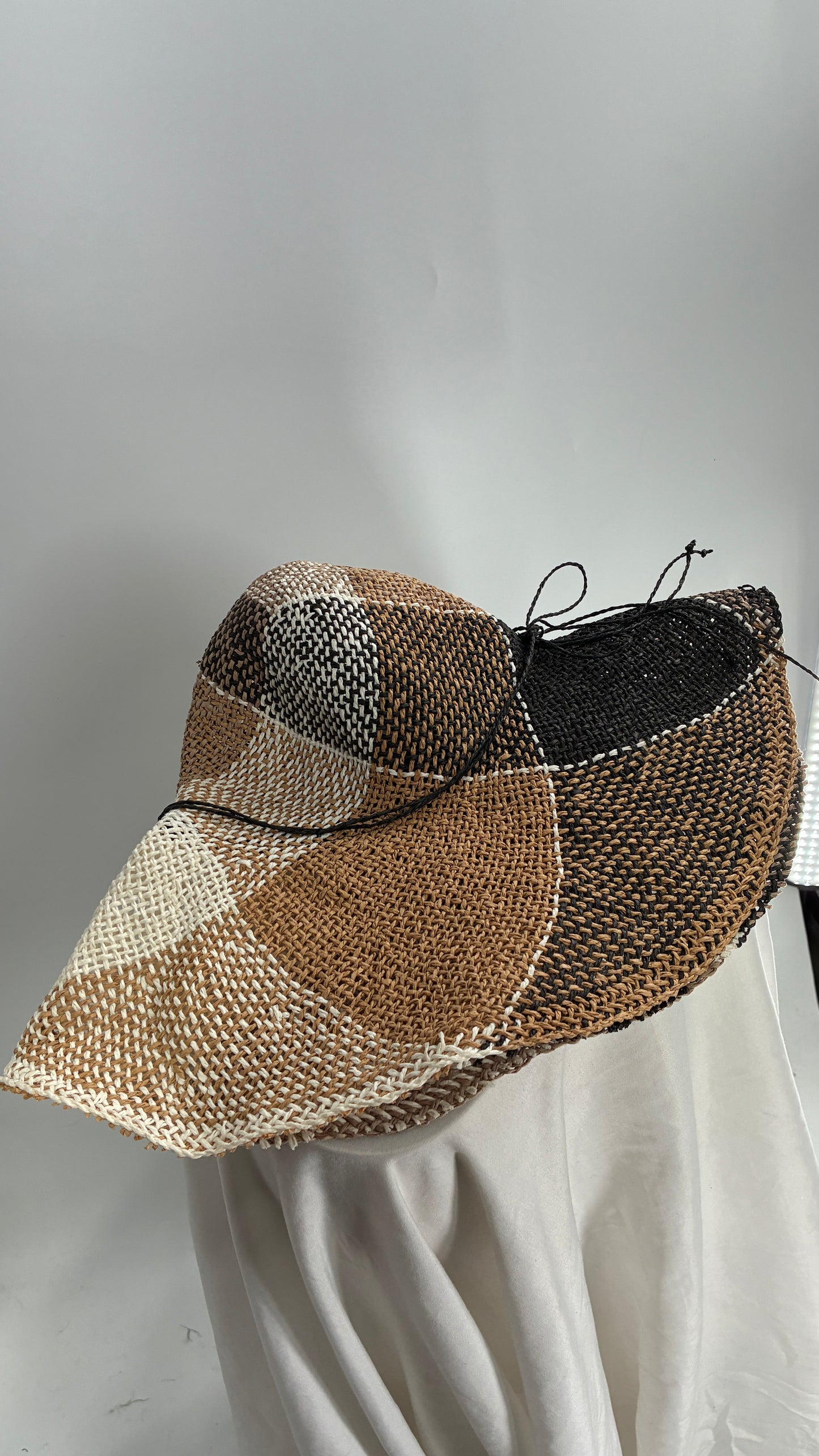 Vintage Oversized Straw Color Block Neutral Sun Hat