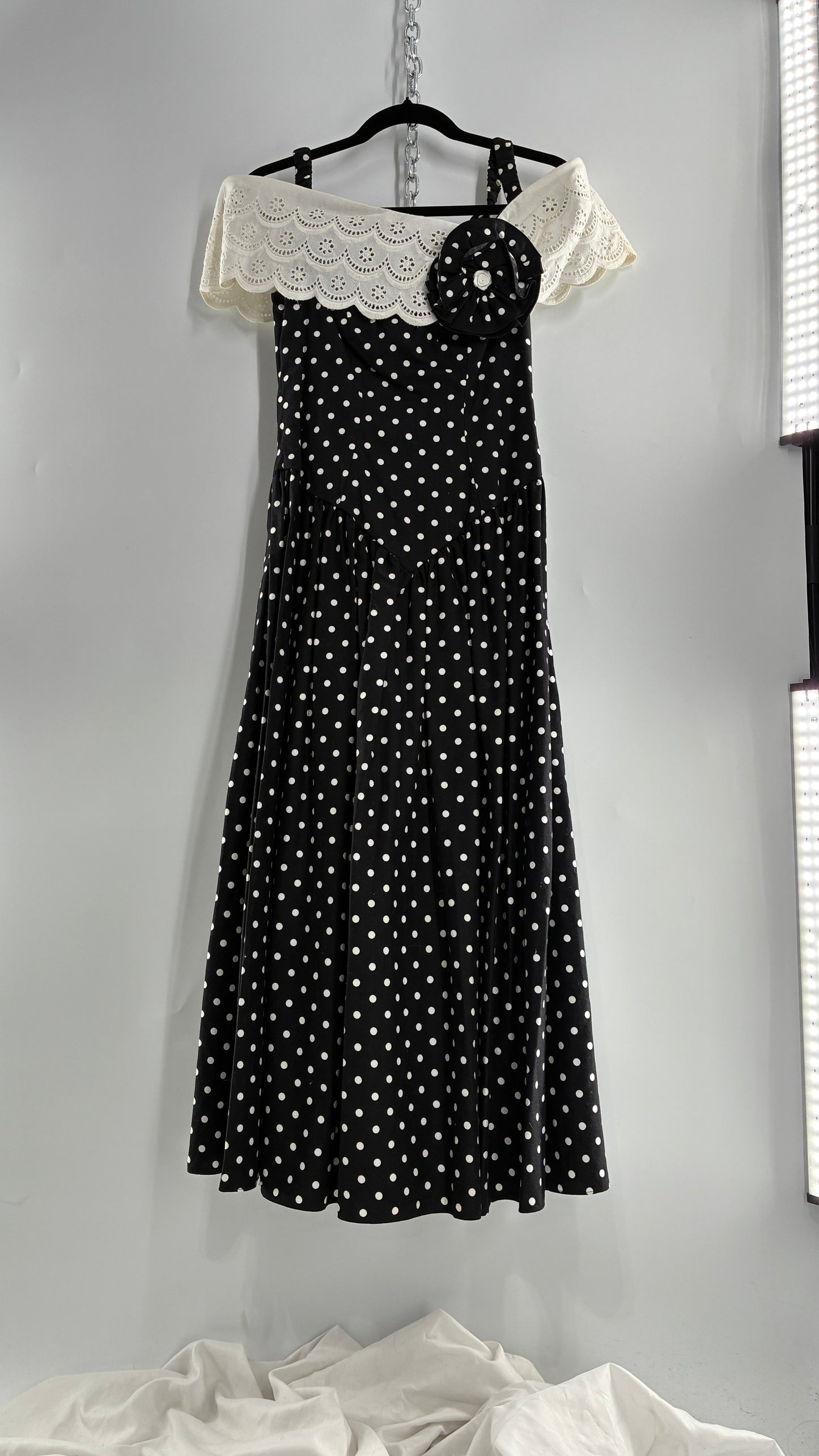 Vintage Handmade Black and White Polka Dot Pointed Waistline Gown with Off the Shoulder Stiff Lace Straps and Rosette Detail (8)