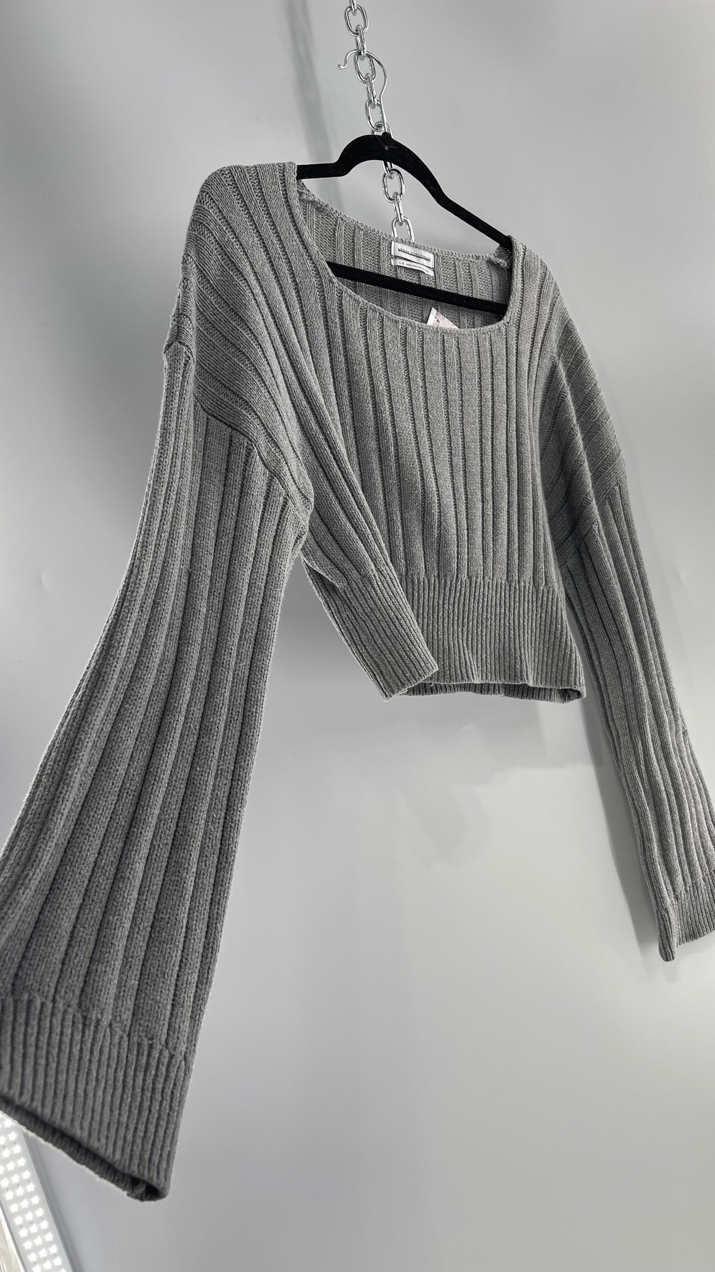 Urban Outfitters Grey Knit Ribbed Cropped Sweater (L)