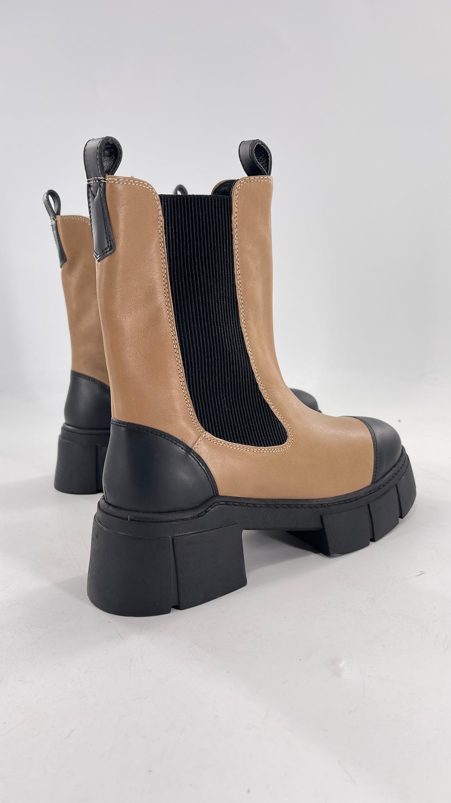 Free People James Chelsea Boot Tan with Chunky Heel and Raised Platform Sole (37.5)