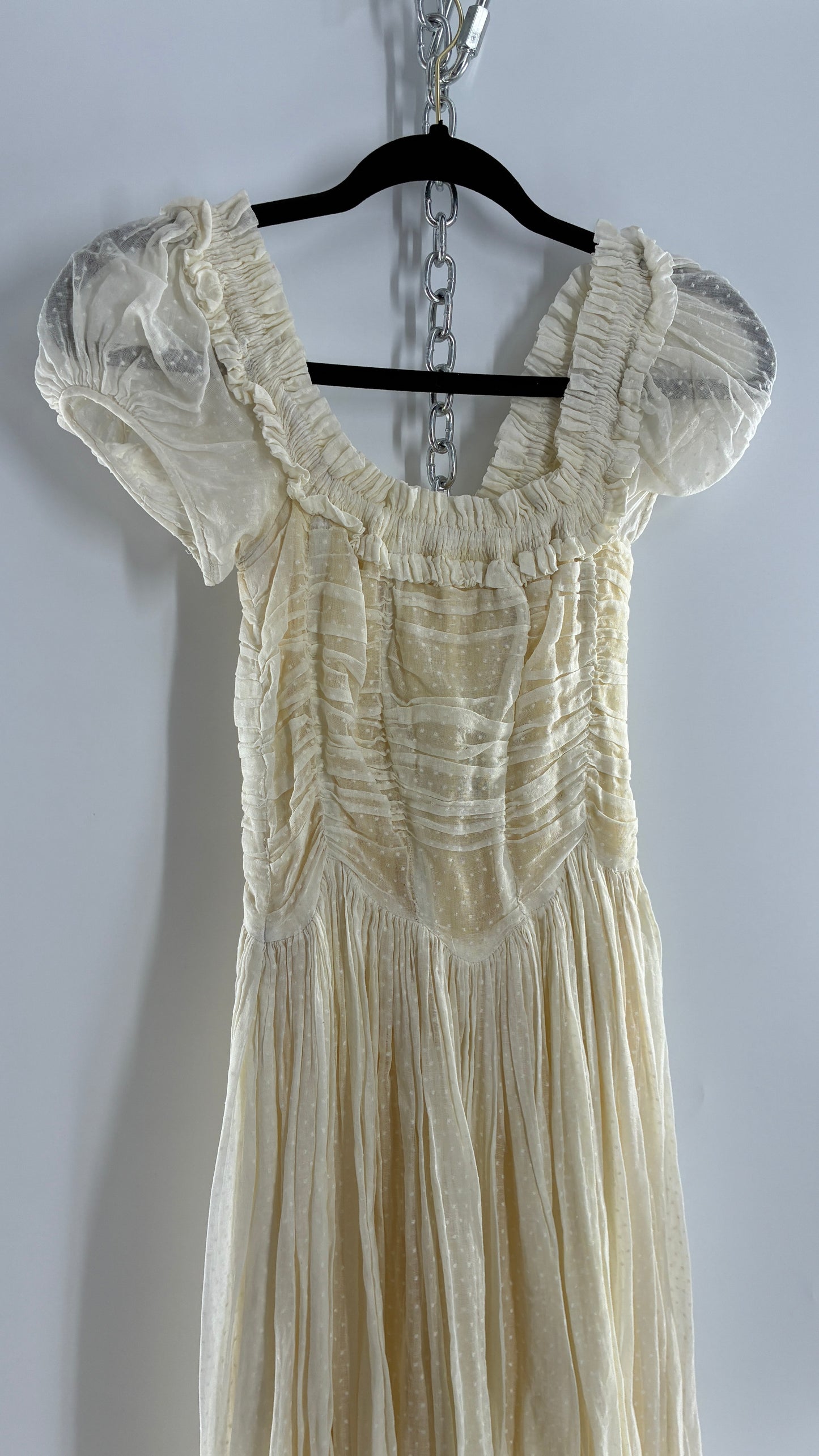 Vintage 1970s Off White Cotton Handmade Maxi Dress with Ruched Bodice, Puff Sleeves, and Polka Dot Texture (XS/S)