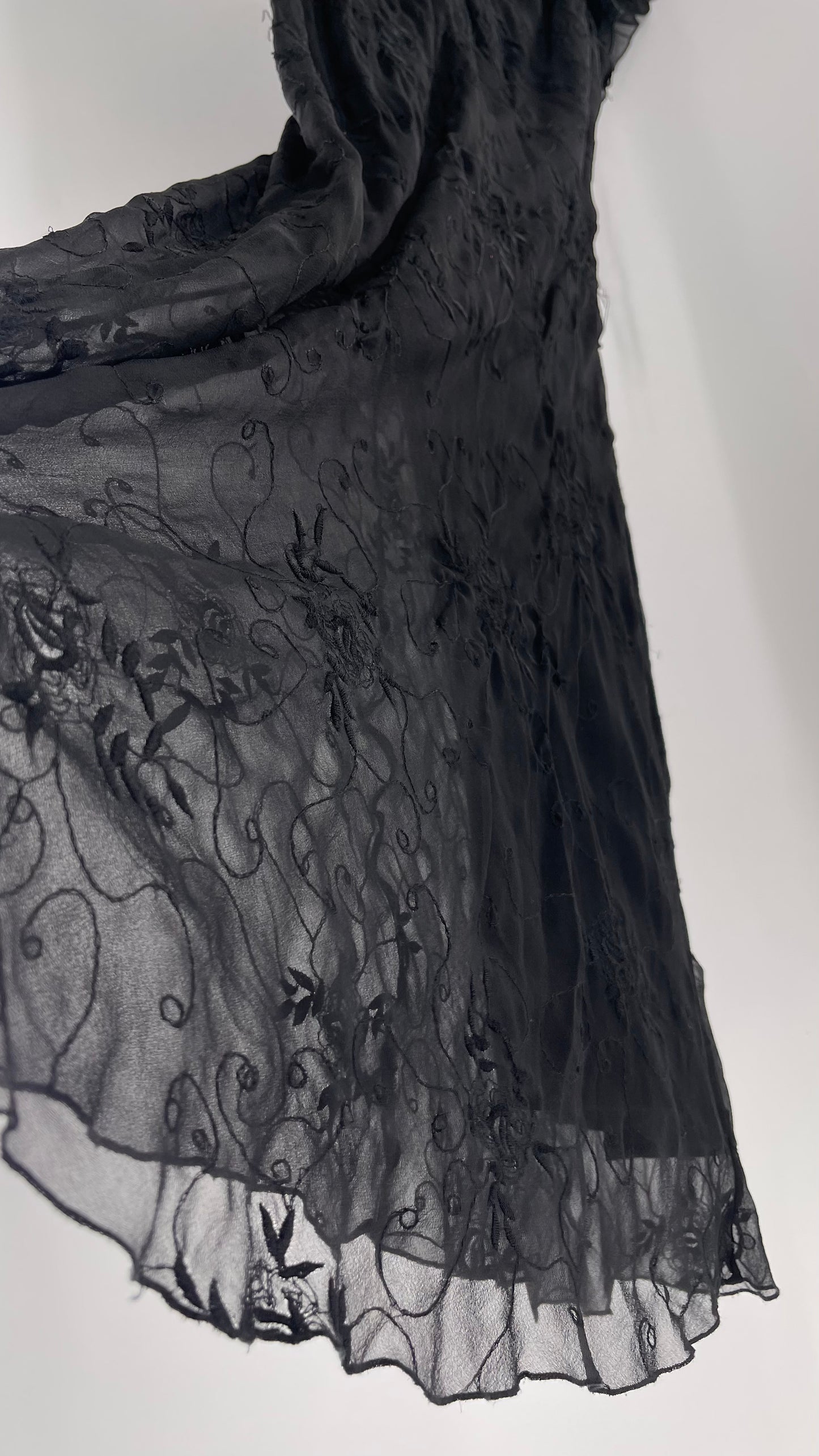 Vintage Jonathan Martin 100% Silk Black Embroidered MIDI Dress with Tie Shoulder Detail (10)