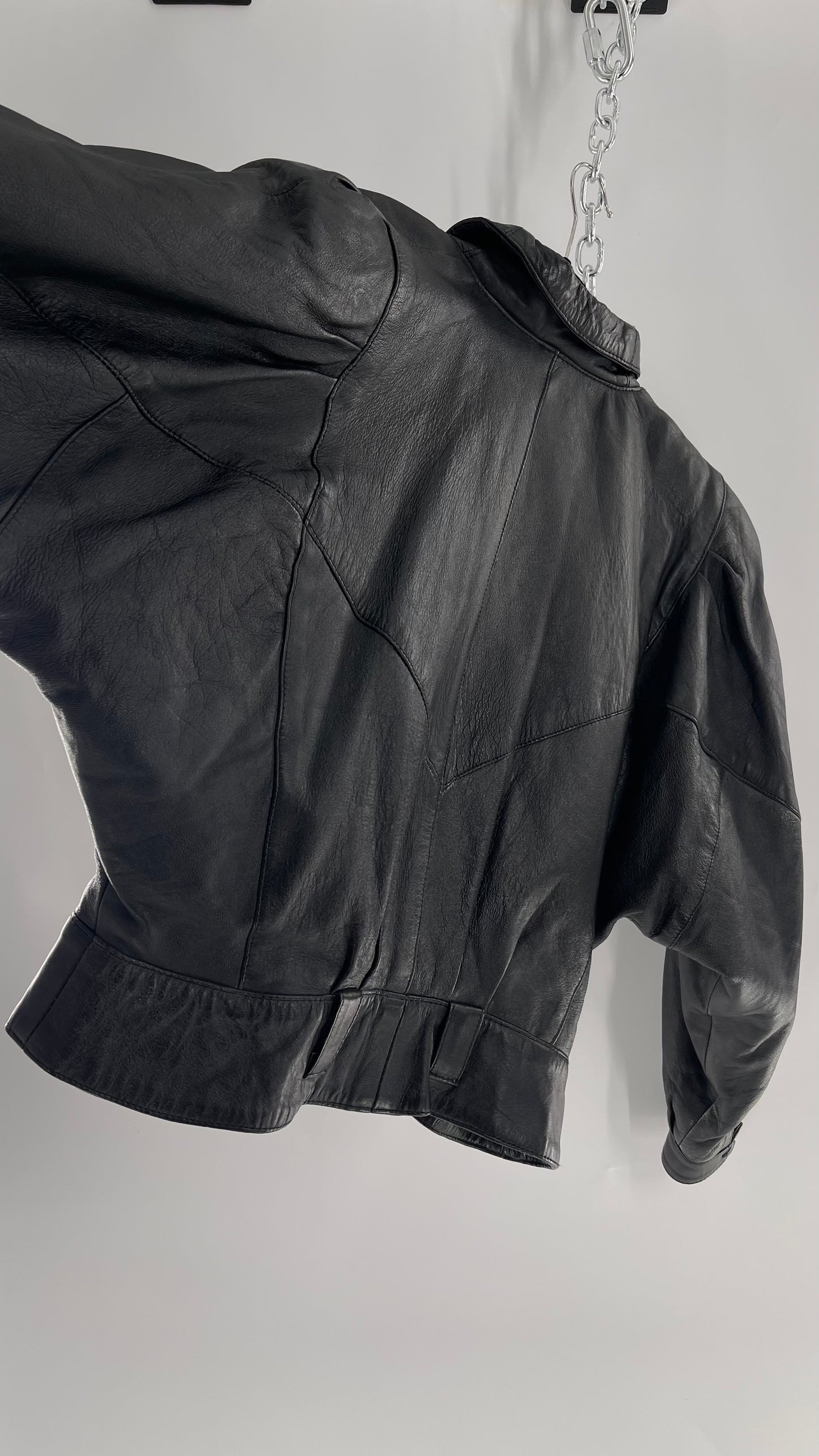 Vintage Black Leather Cropped Motorcycle Jacket (Medium)