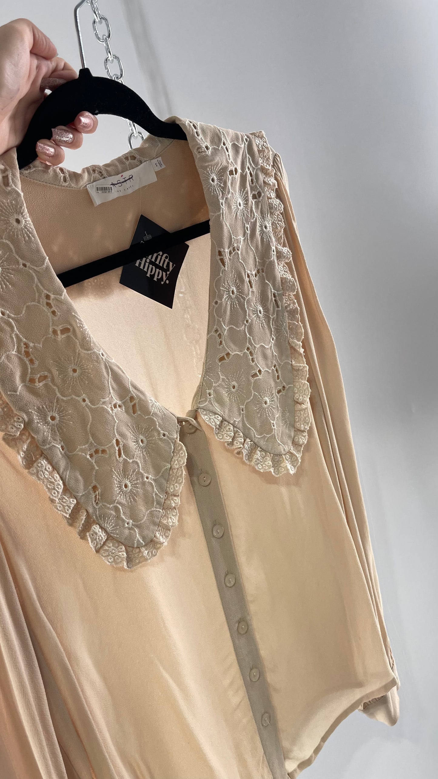 ASTR THE LABEL (Medium)