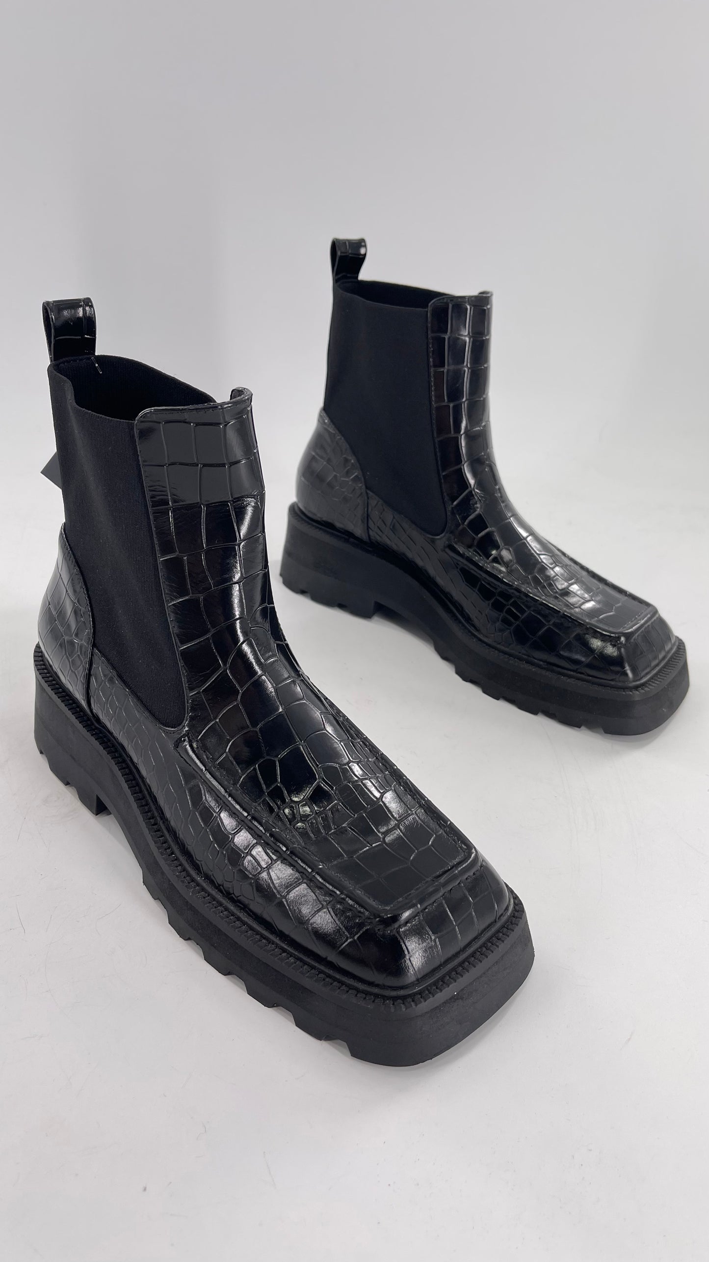 INTENTIONALLY Black Patent Crocodile Embossed Extreme Square Toe Boots (10)