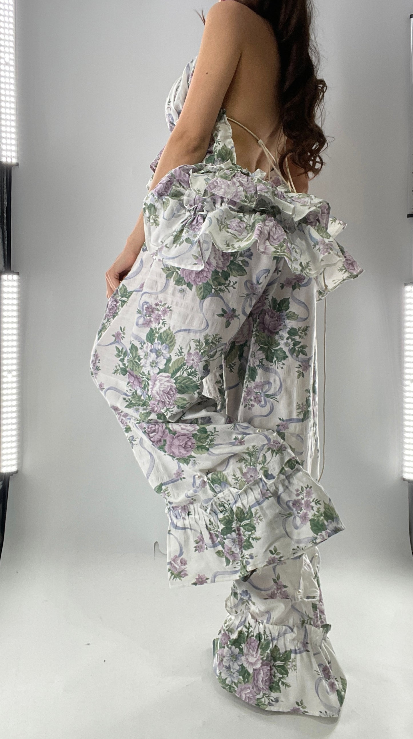 Vintage Handmade 2 Piece Set with Apron Style Ruffled Bum🧺 (One Size XS-XL)