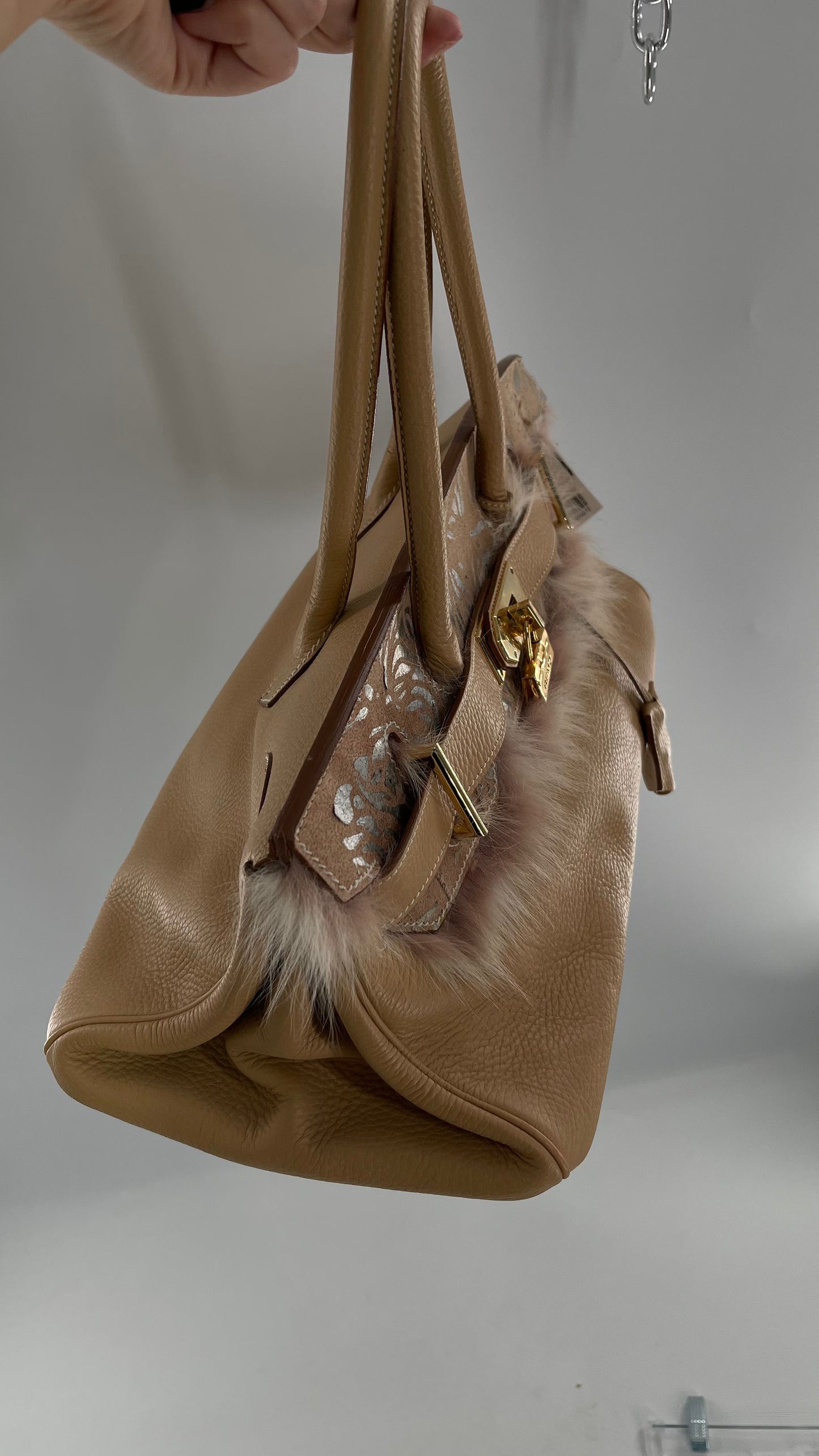 Vintage REMC R.ENGEL Monte Cristo High Society Tan Leather Purse with Silver Embossed Leather Detail, Feather Trim and Heavy Gold Locket Birken Look Alike