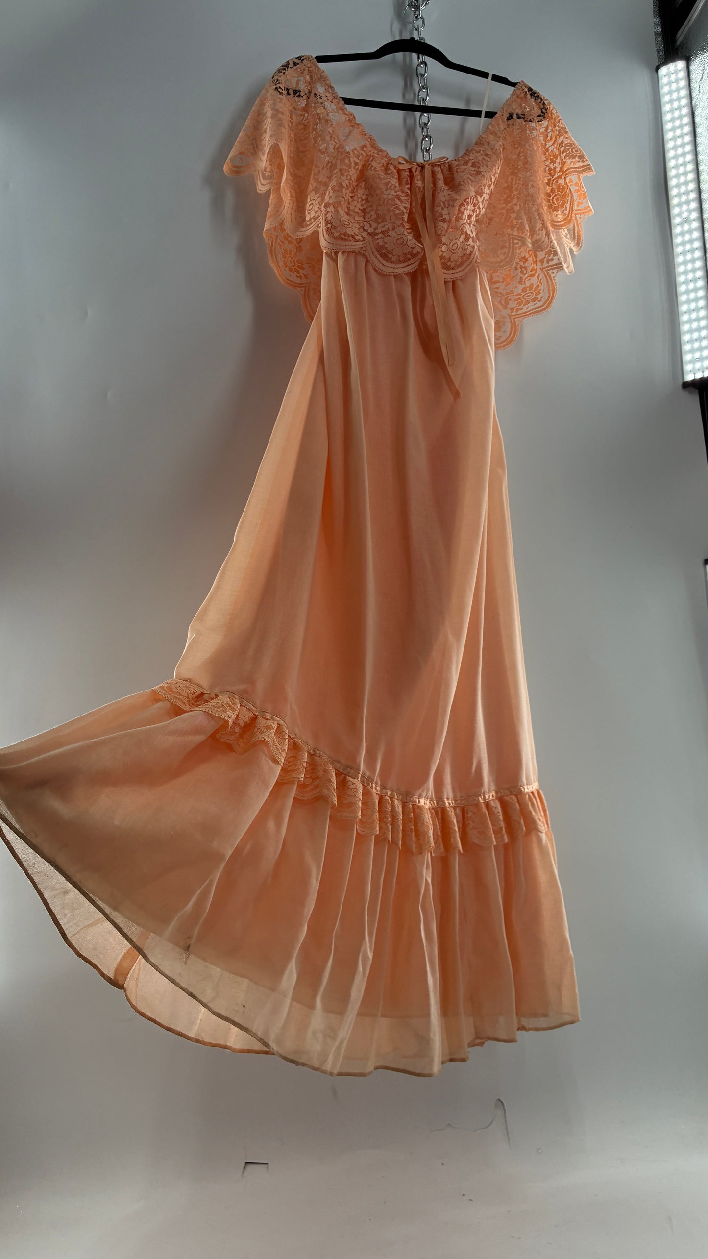 Vintage 1960s Ruffled Off the Shoulder Peach Full Length Voluminous Gown with Tie Back (9/10)