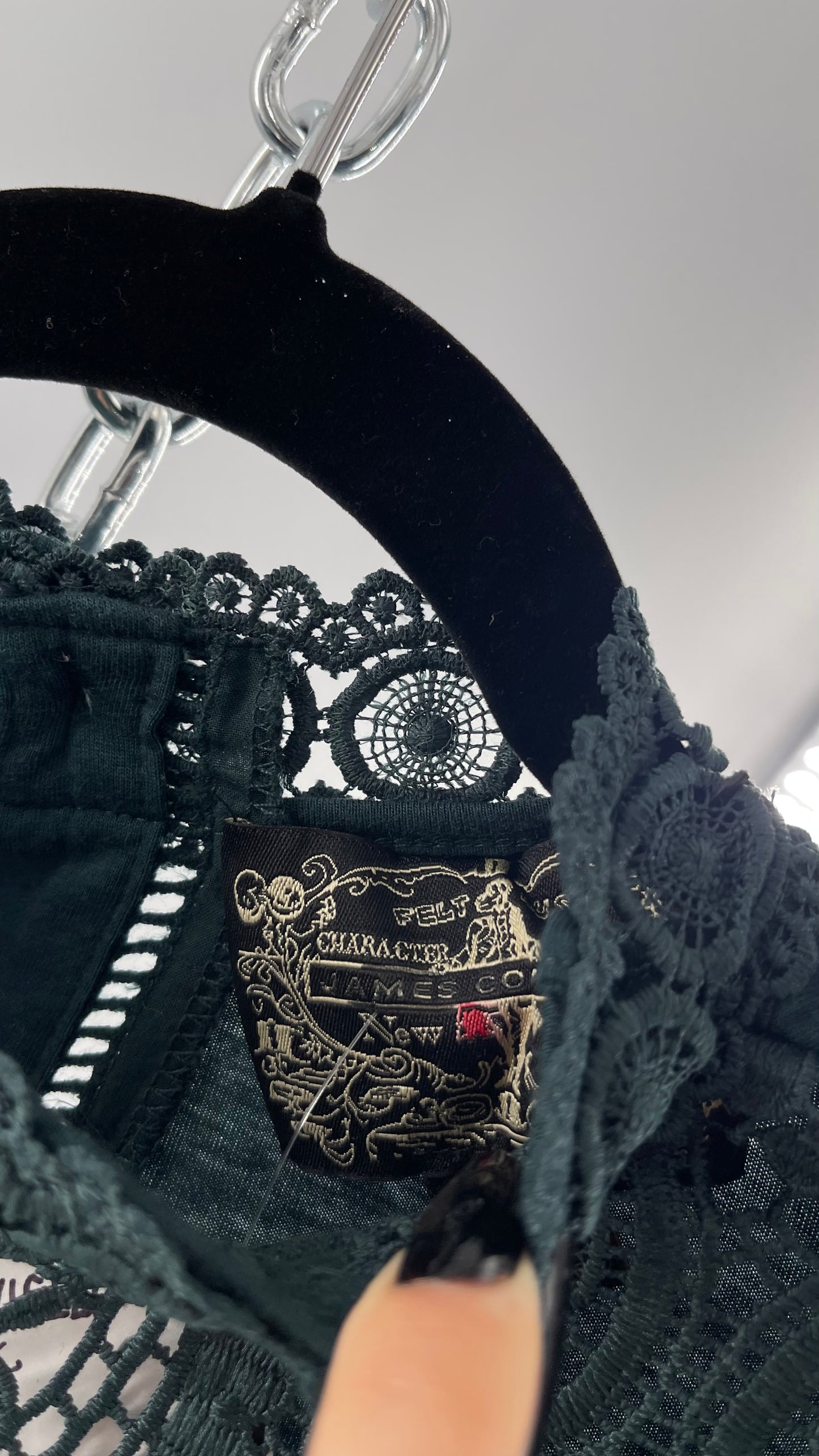 James Coviello New York Thick Lace Forest Green Blouse with Button Down Back (XS)