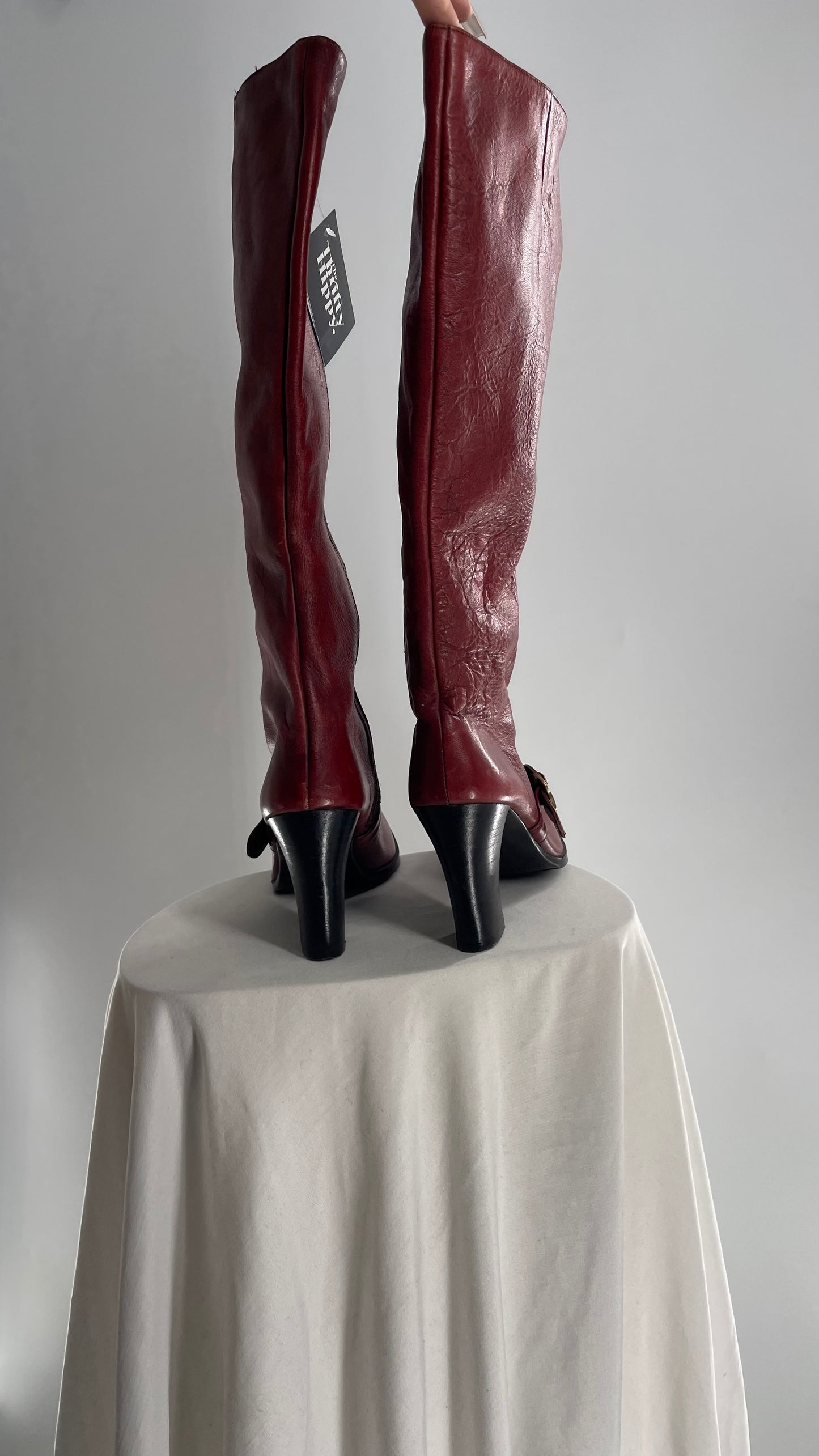 Vintage Etienne Aigner Red Italian Leather Boots with Buckle Strap (8.5)