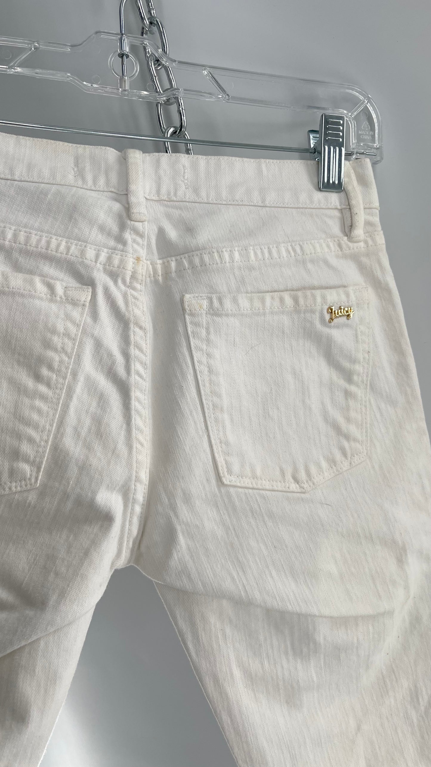 Deadstock Vintage Juicy Couture White Skinny Jeans with Gold Trim and Hardware (25)