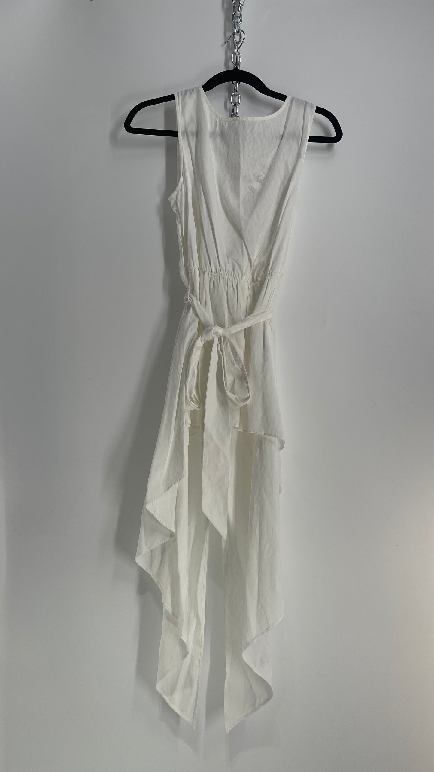 Sachin + Babi Anthropologie White Asymmetrical Hem Tunic Blouse (Medium)