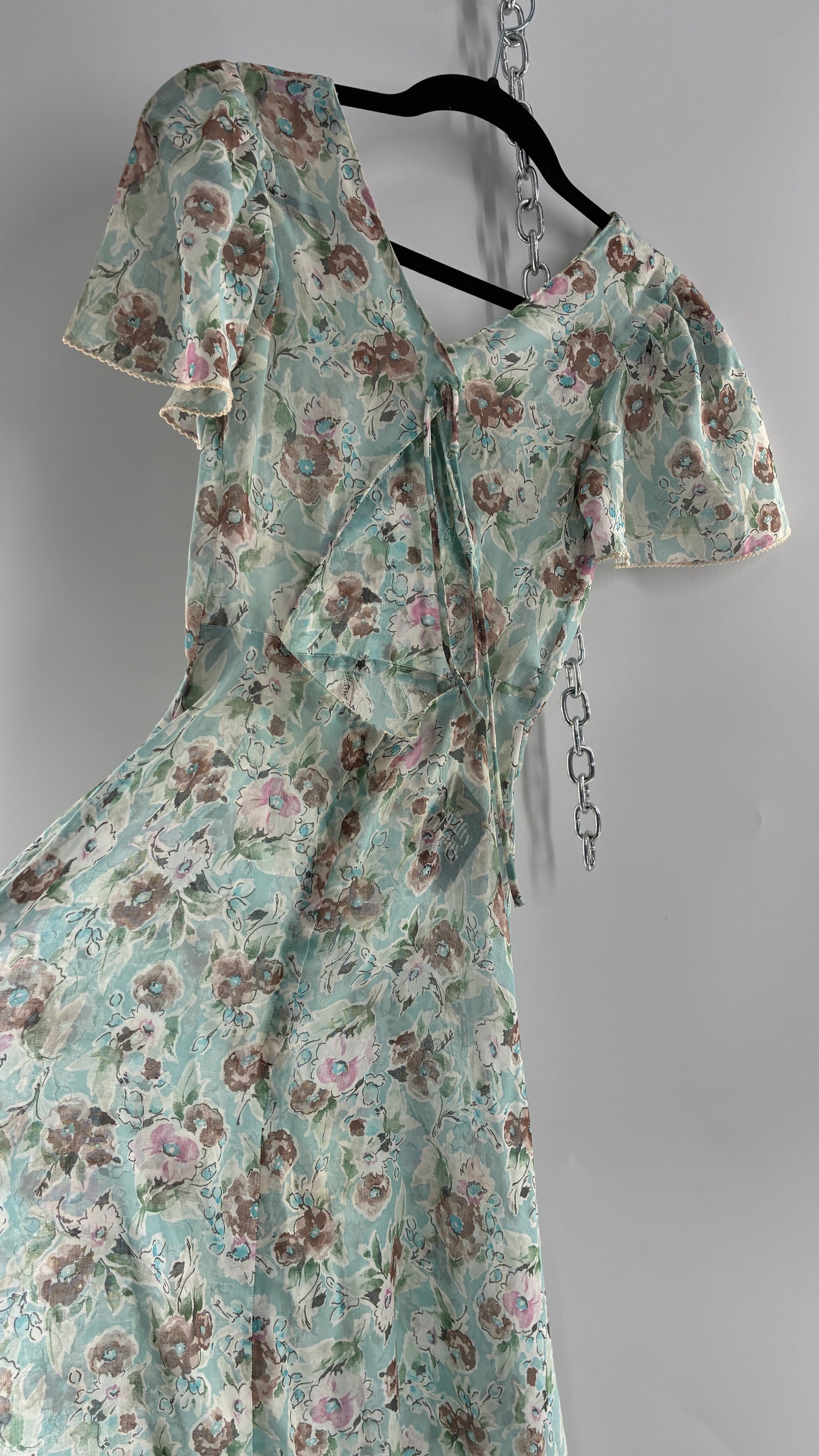 Handmade Vintage PLAIN JANE 1970s Voluminous Floral Gown with Bust Detail and Open Back (XS)