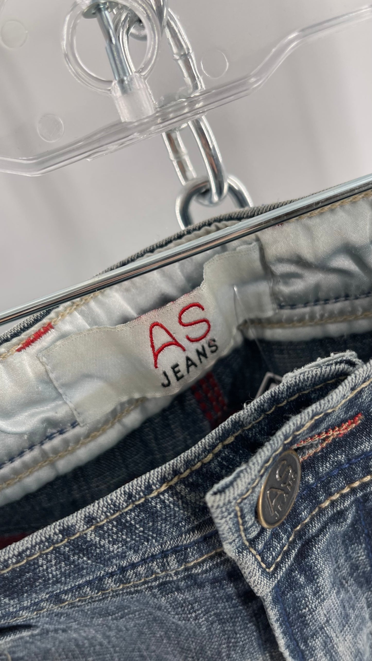 Vintage Smart AS JEANS Light Wash with Silver Metallic Female Posing Silhouette and Paulina Field Embroidery (28)