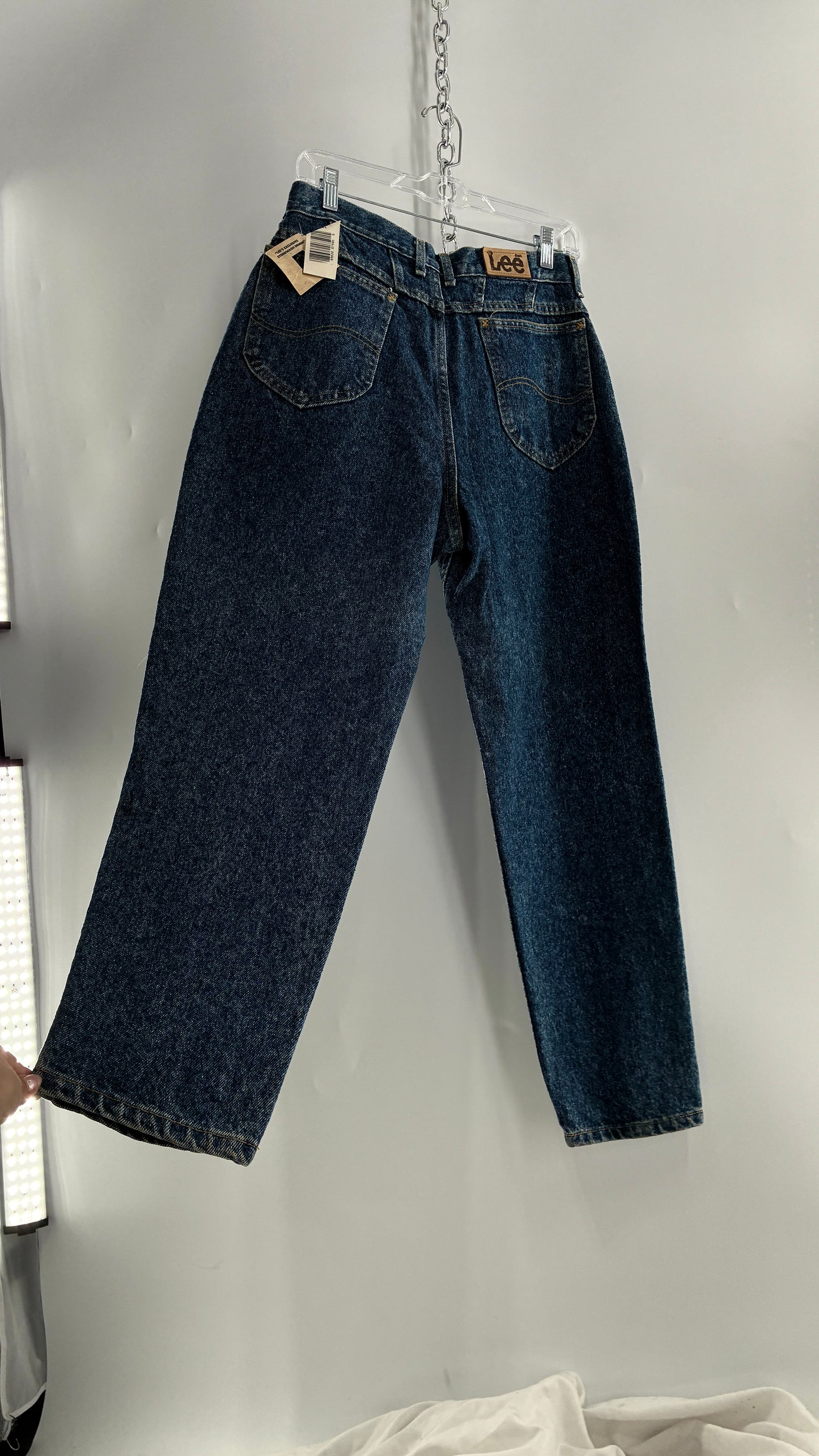 Deadstock Vintage 1980s Lee Stone Wash Mom Jean (12P)