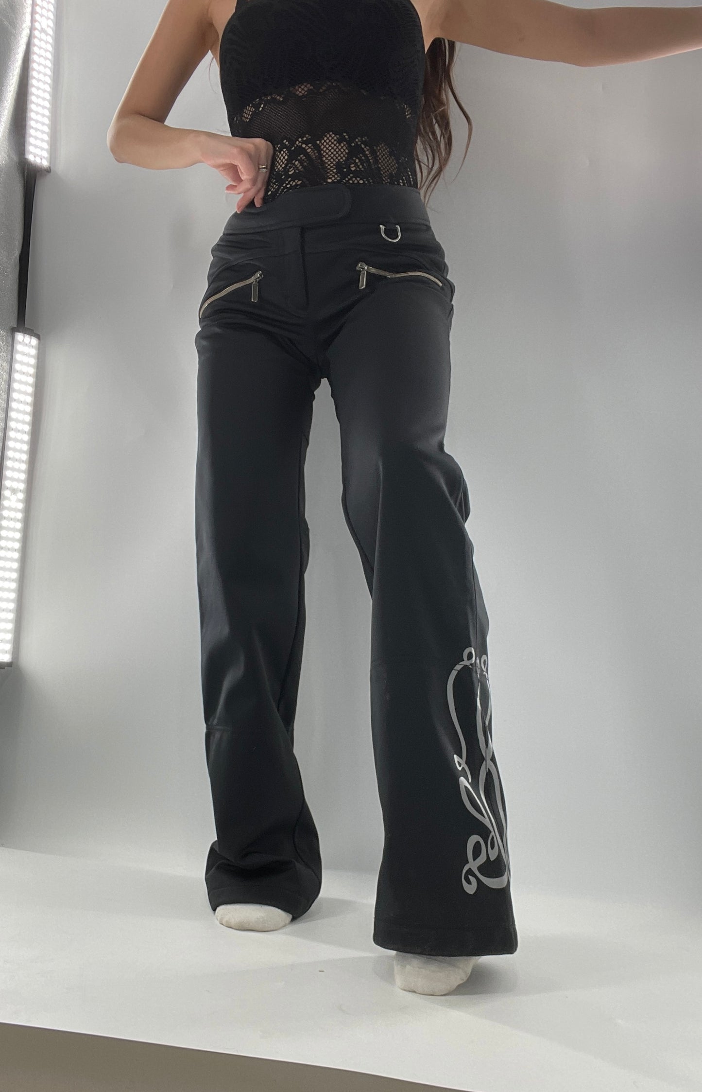 Vintage Athleta Flare 100% Nylon Thick Stretchy Black Pants with Side Clasps, Low Rise, Graphic on Back and Side of Leg (4)