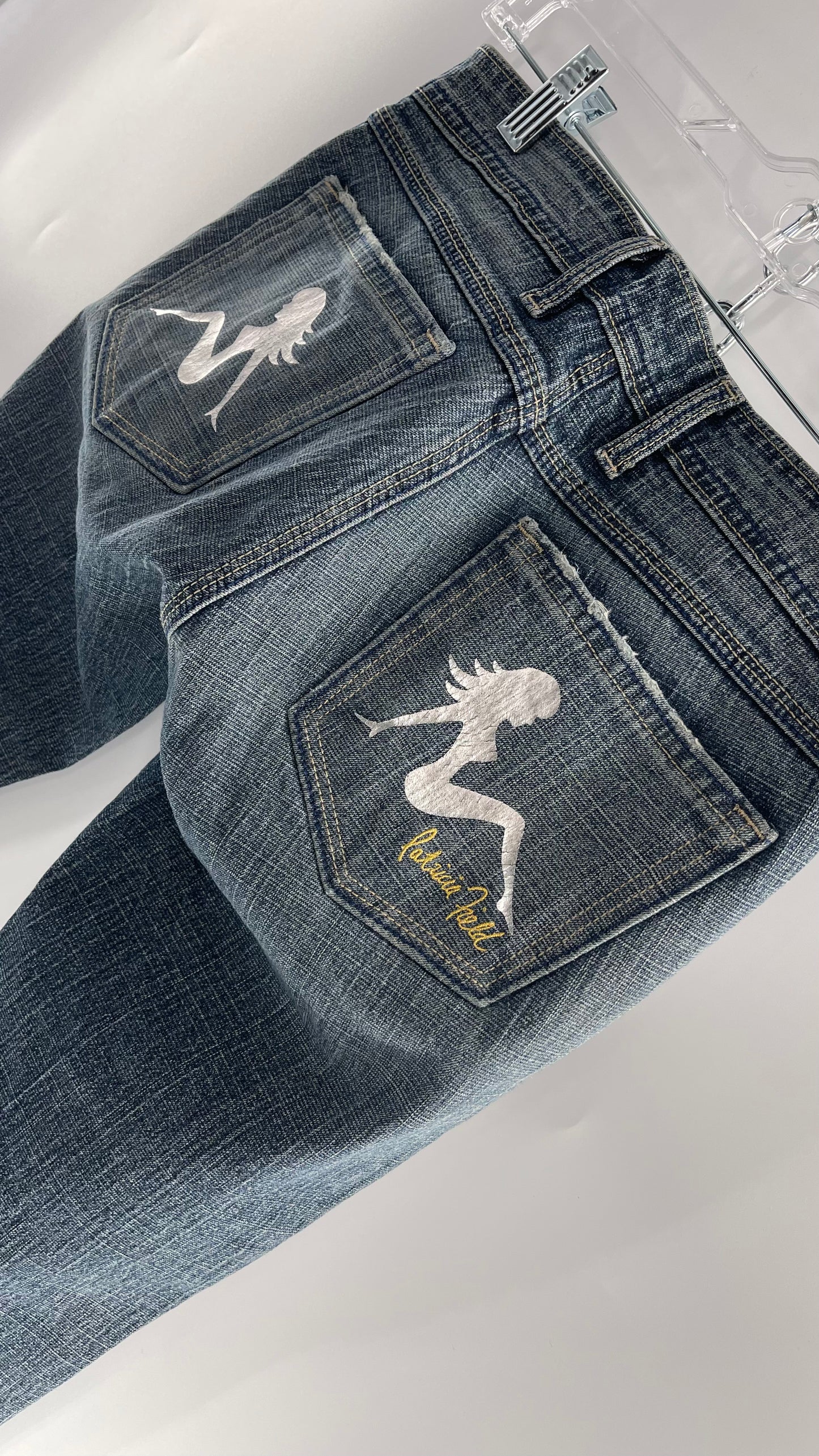 Vintage Smart AS JEANS Light Wash with Silver Metallic Female Posing Silhouette and Paulina Field Embroidery (28)