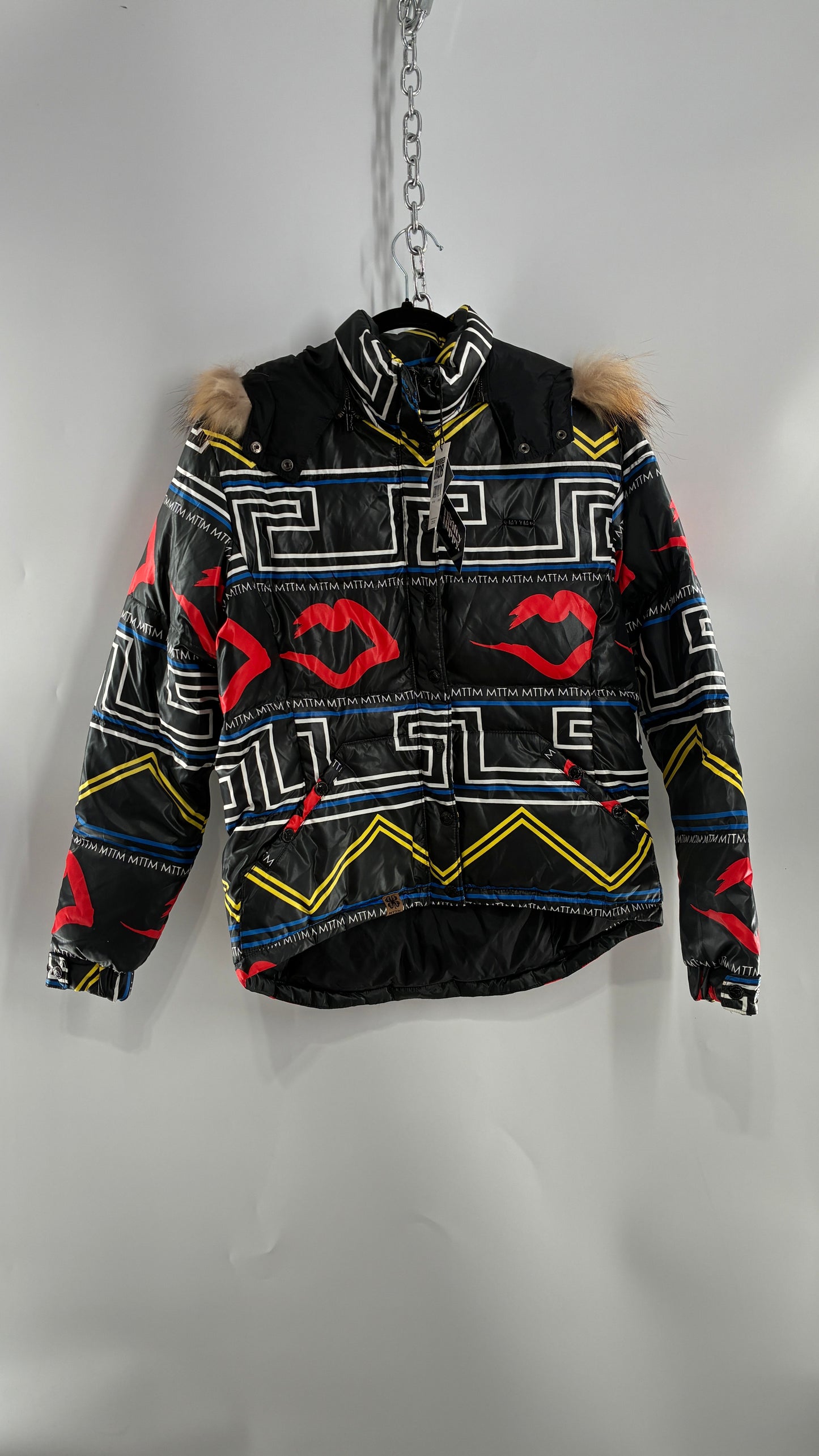 Vintage MARRIED TO THE MOB Graphic Puffer Jacket (Medium)