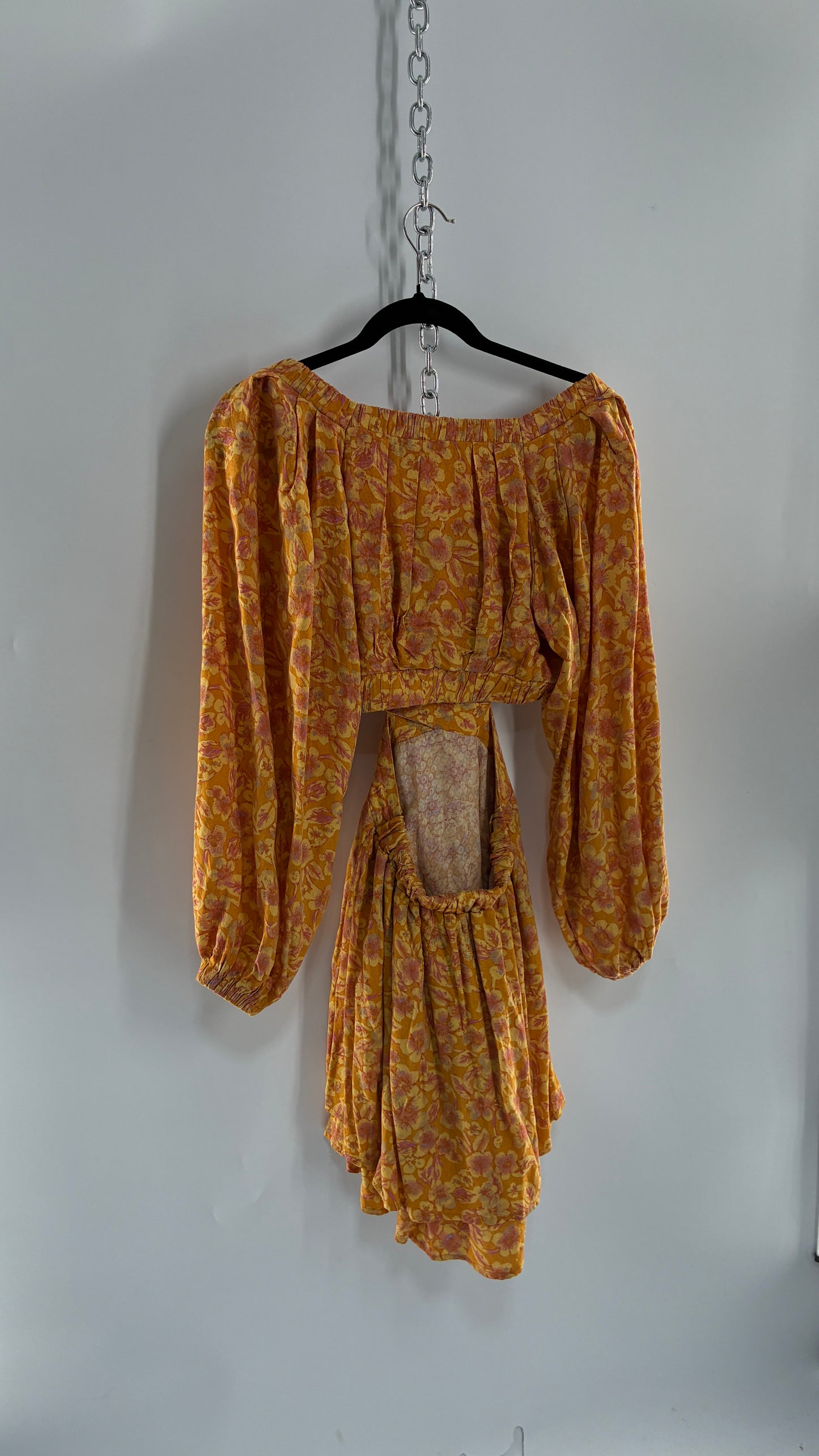 Free People Yellow Cut Out Golden Florals Dress with Ruched Bust and Balloon Sleeves Worn (XS)