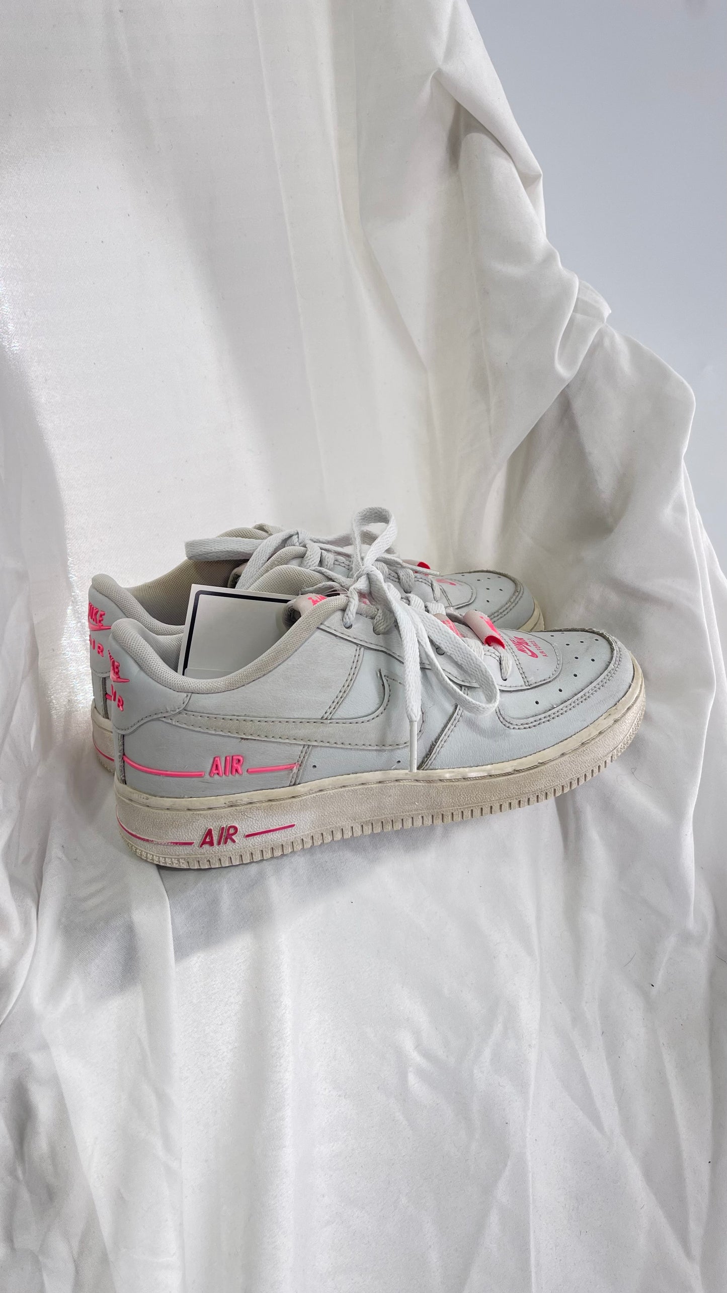 Custom Nikes Worn White with Tags on Laces and Neon Pink Details (4Y)