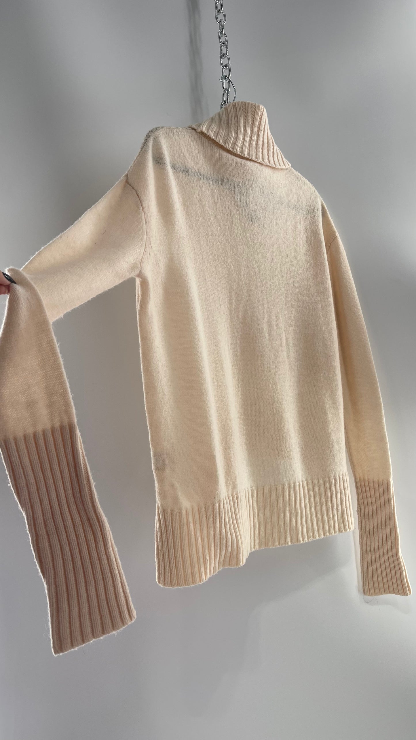 MOTH Anthropologie 80% Wool Ivory Off White Knit Turtle Neck Sweater (Small)