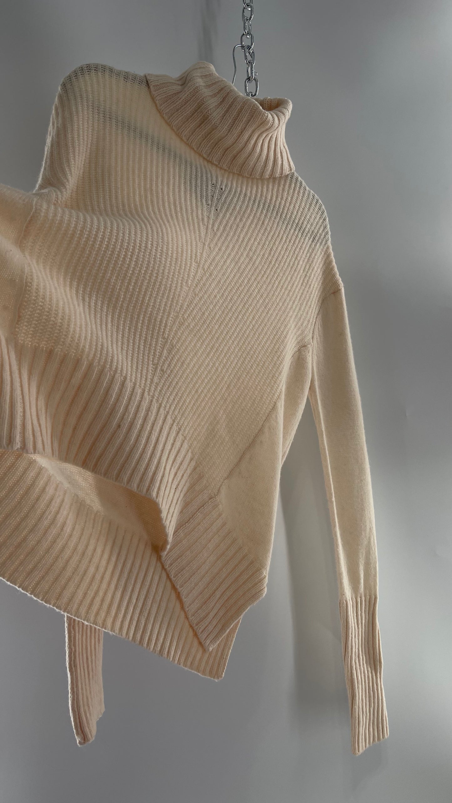 MOTH Anthropologie 80% Wool Ivory Off White Knit Turtle Neck Sweater (Small)