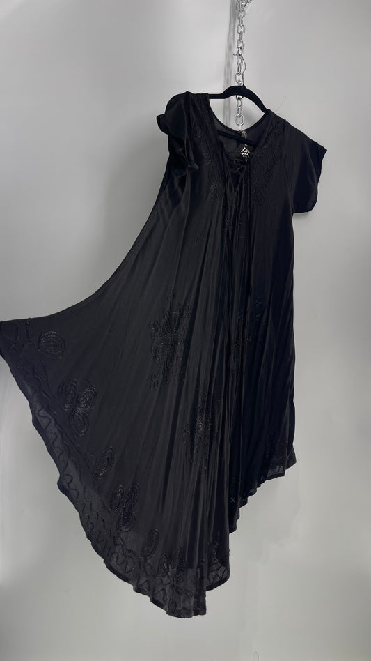 Vintage Voluminous Black Embroidered Goth Fairy Dress (Medium)