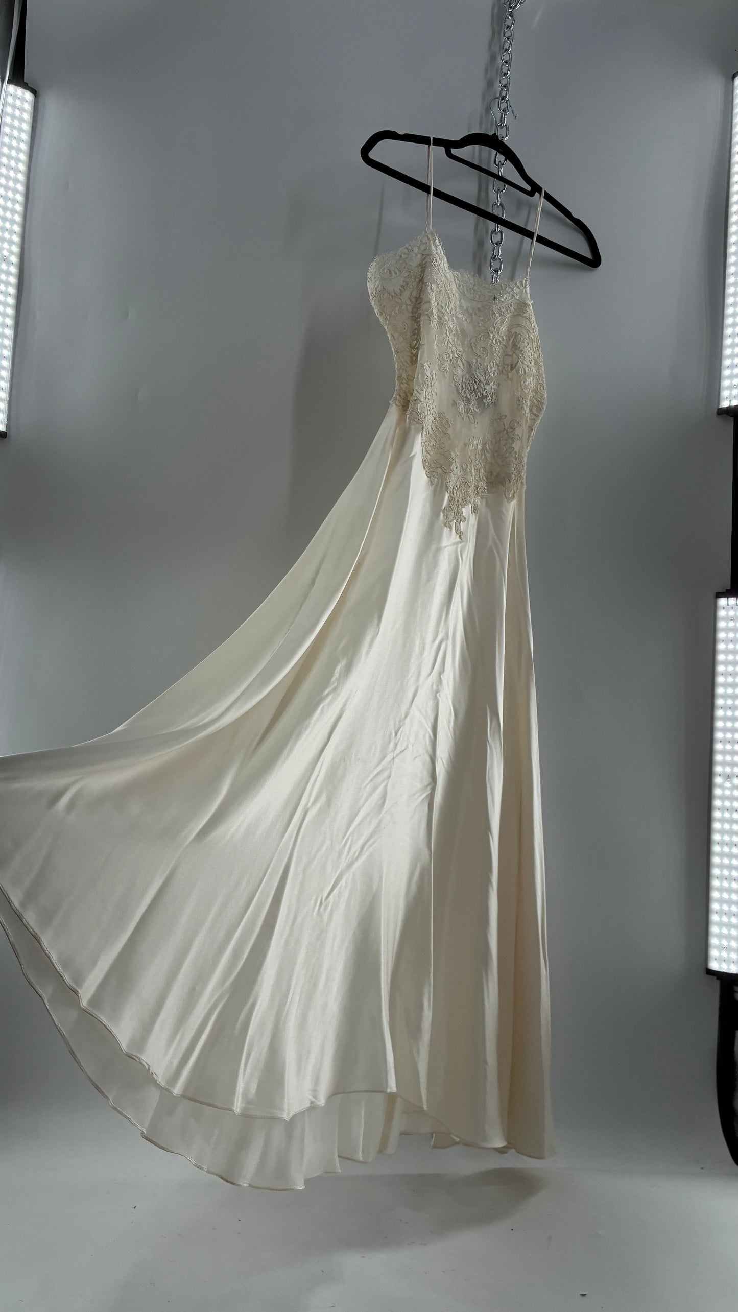Vintage JONQUIL 100% Silk Gown with Heavy Lace Appliqués and Low Cut Sheer Back (Medium)
