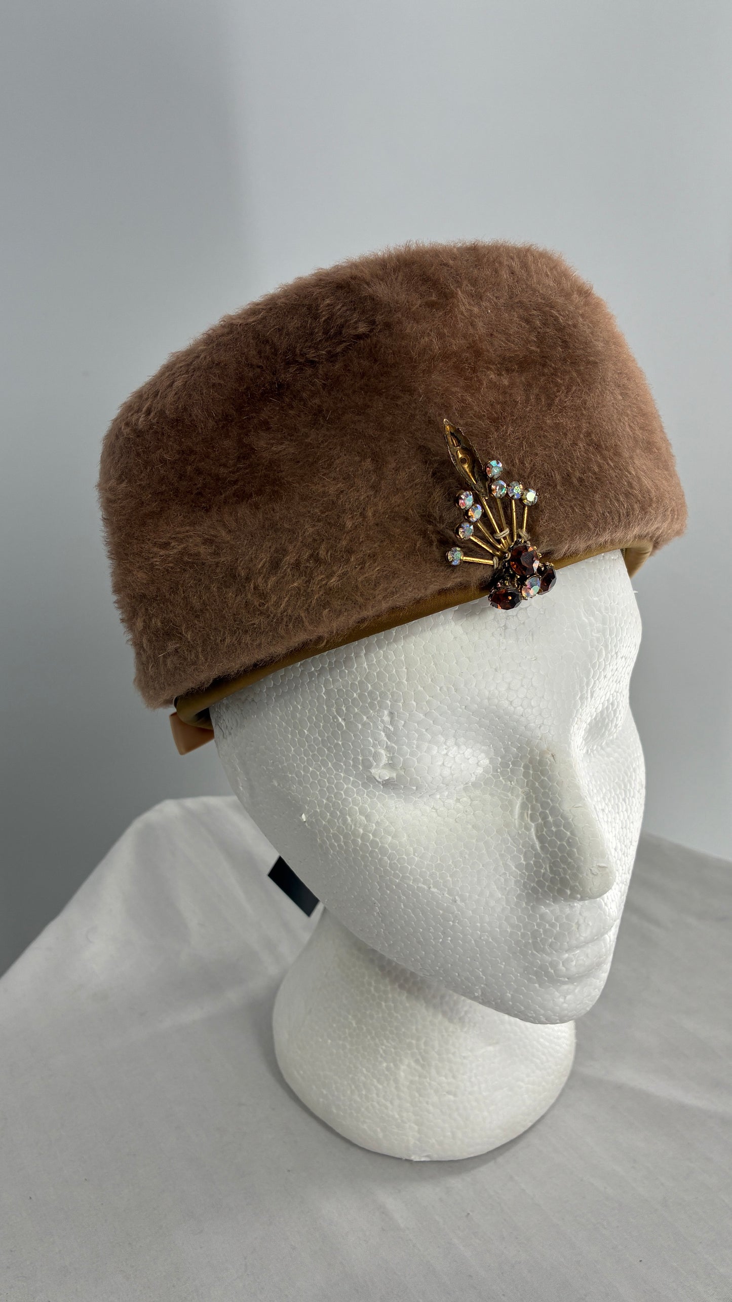 Vintage ROBBI LOU Brown Pillbox Hat