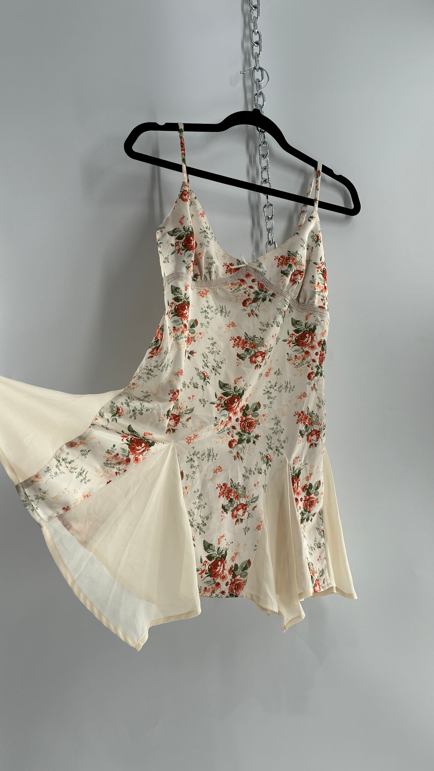 Princess Polly Floral Handkerchief Hem Slip Dress (4)