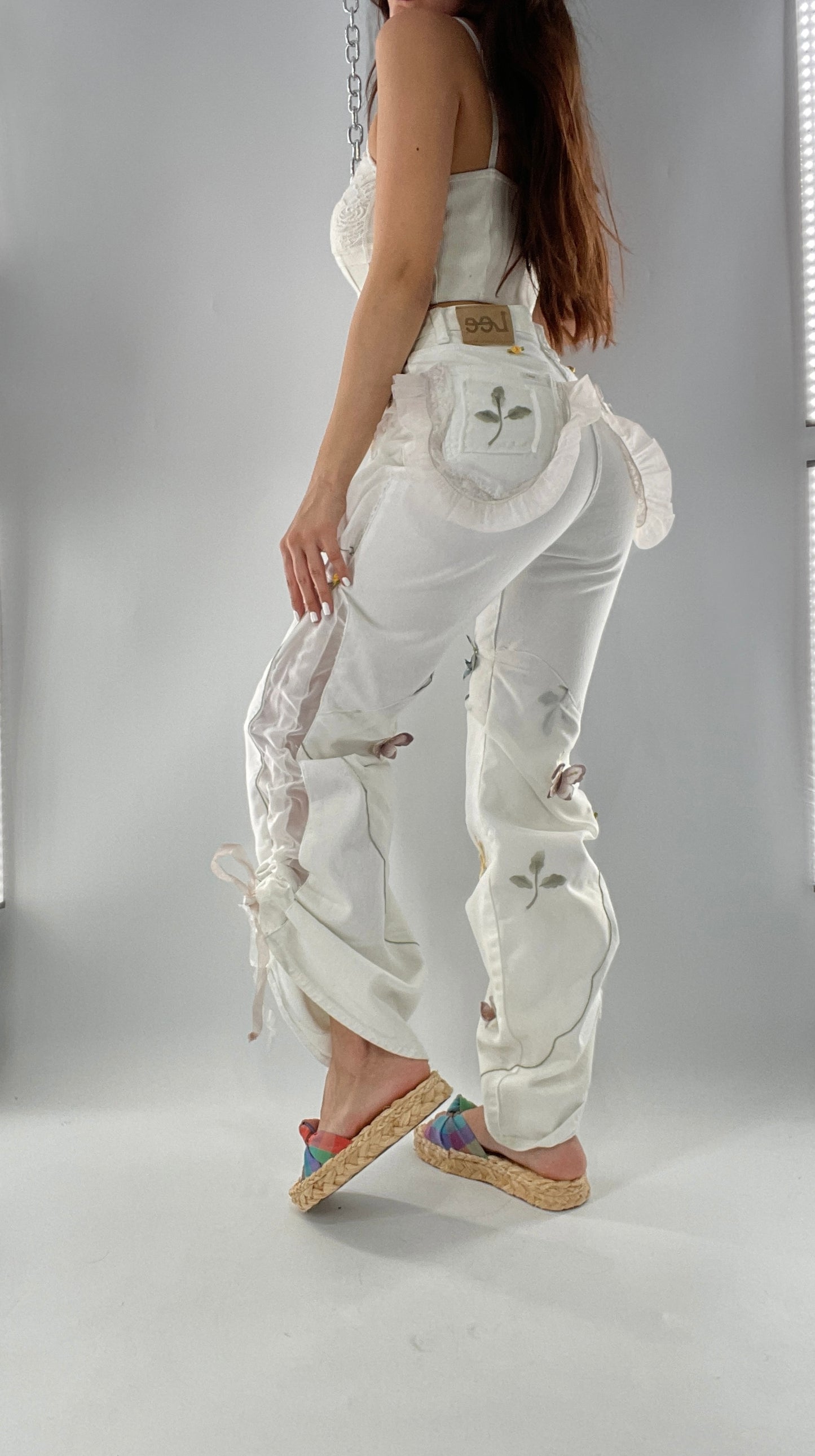 Remade Upcycled Lee White Jeans with Drawstring Adjustable Length, Lace Trim Pockets, Embroidery and Appliqué Details (27)