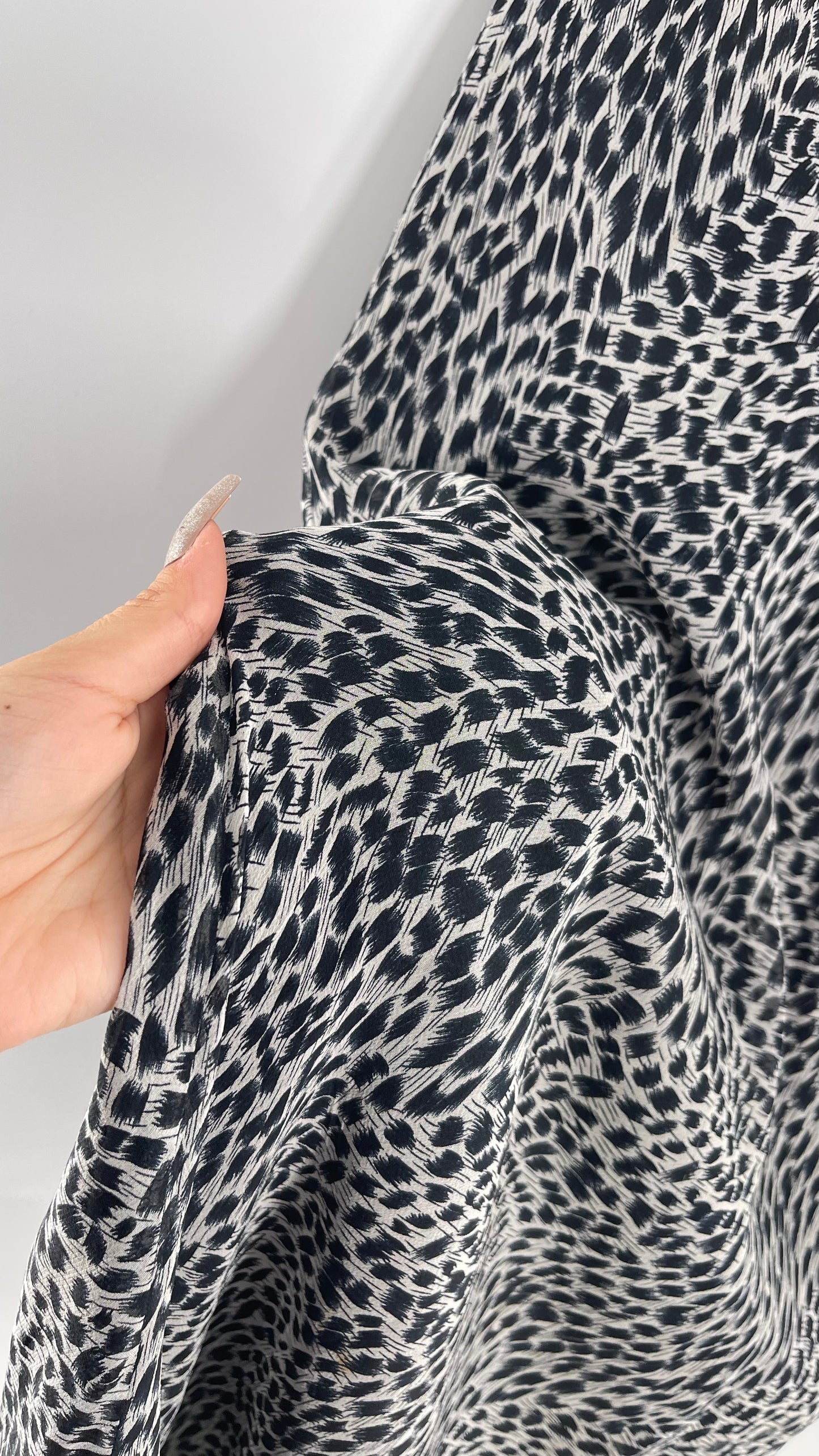 Vintage 100% Silk Leopard Print Grayish Blue Slinky Tube Maxi Skirt (6)