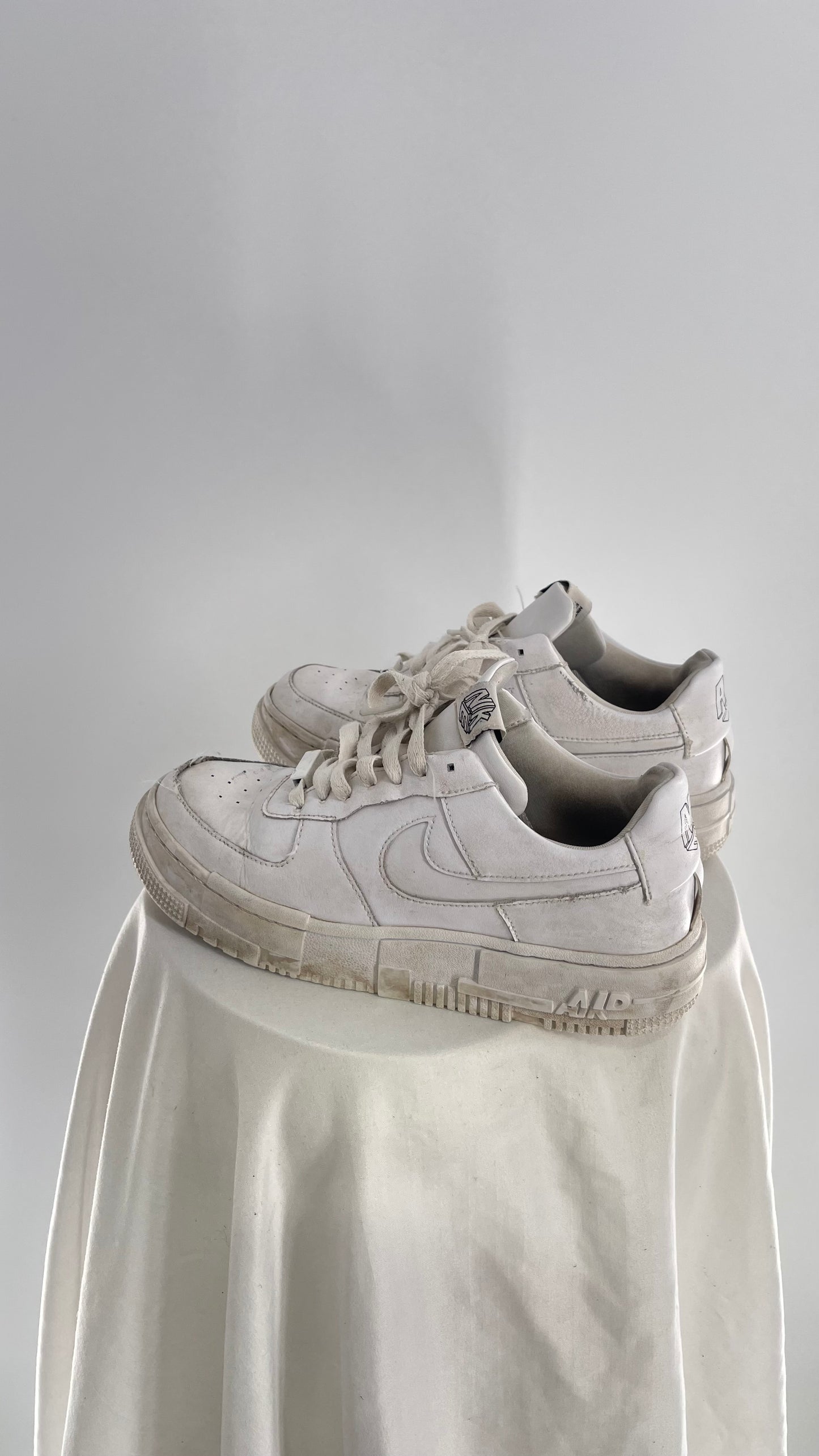 Vintage 1980s Retro Pixel Nike Air Force AF1 (8)