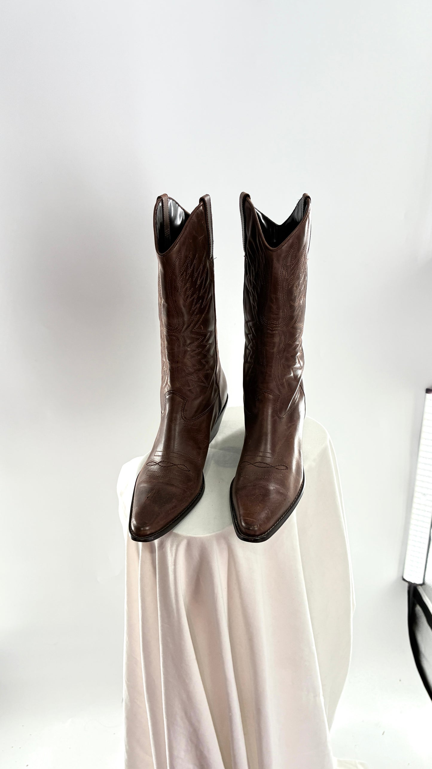 Vintage Genuine Leather Brown Cowboy Boots Made in Brazil (9.5)