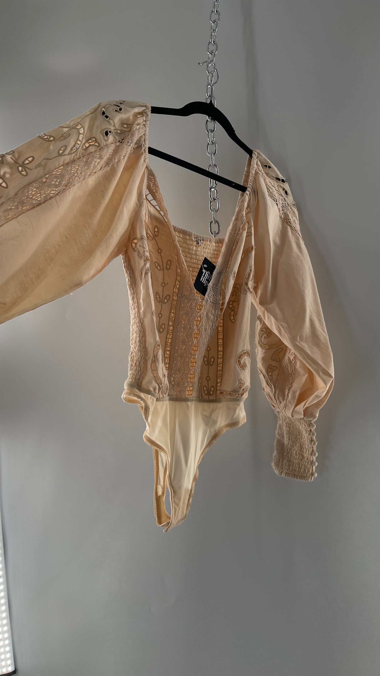 Free People Off White Cotton Bodysuit with Embroidered Lace Balloon Bishop Sleeve and Smocked, Buttoned Cuffs (Large)