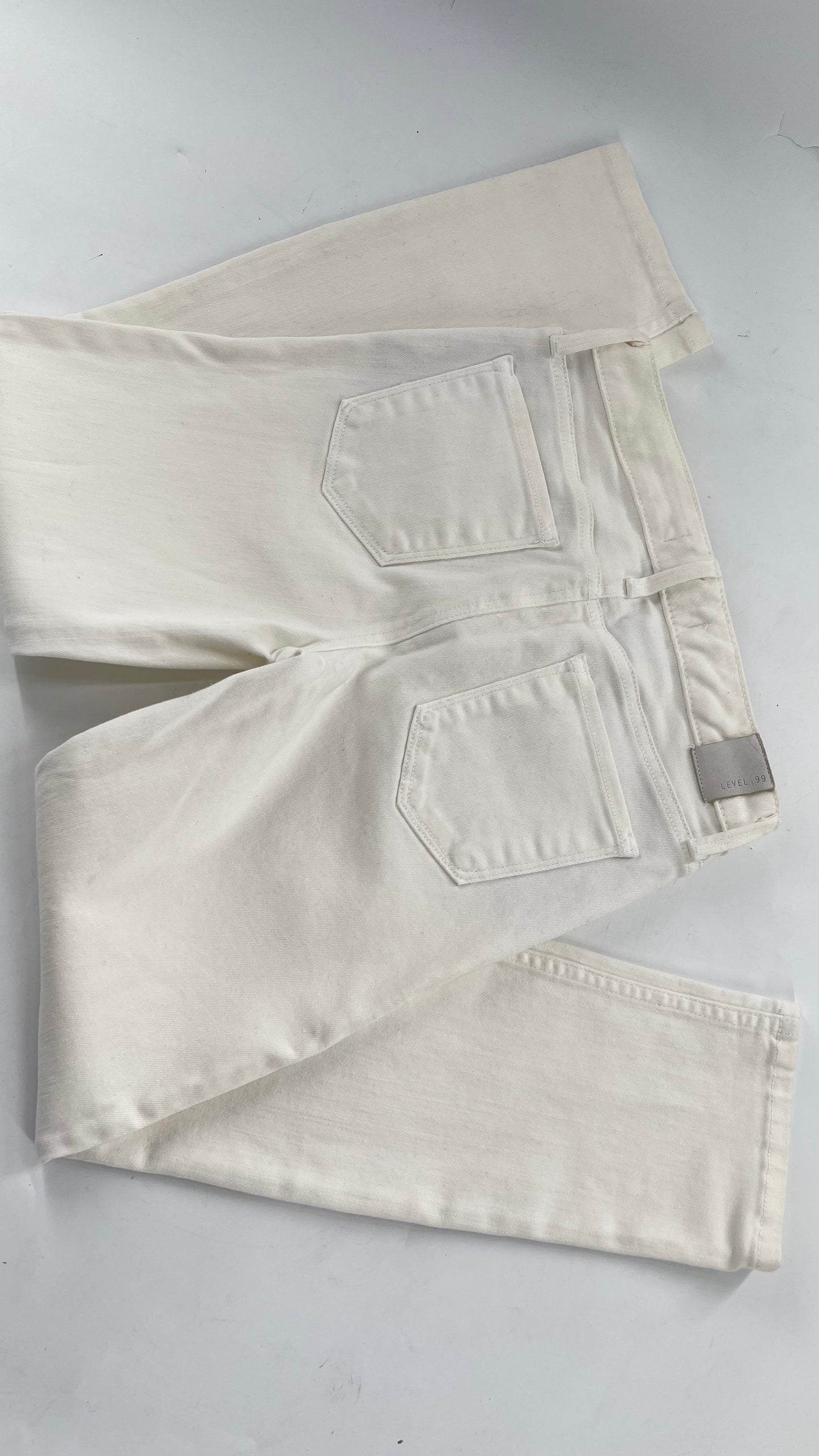 Level 99 White Jeans (25)