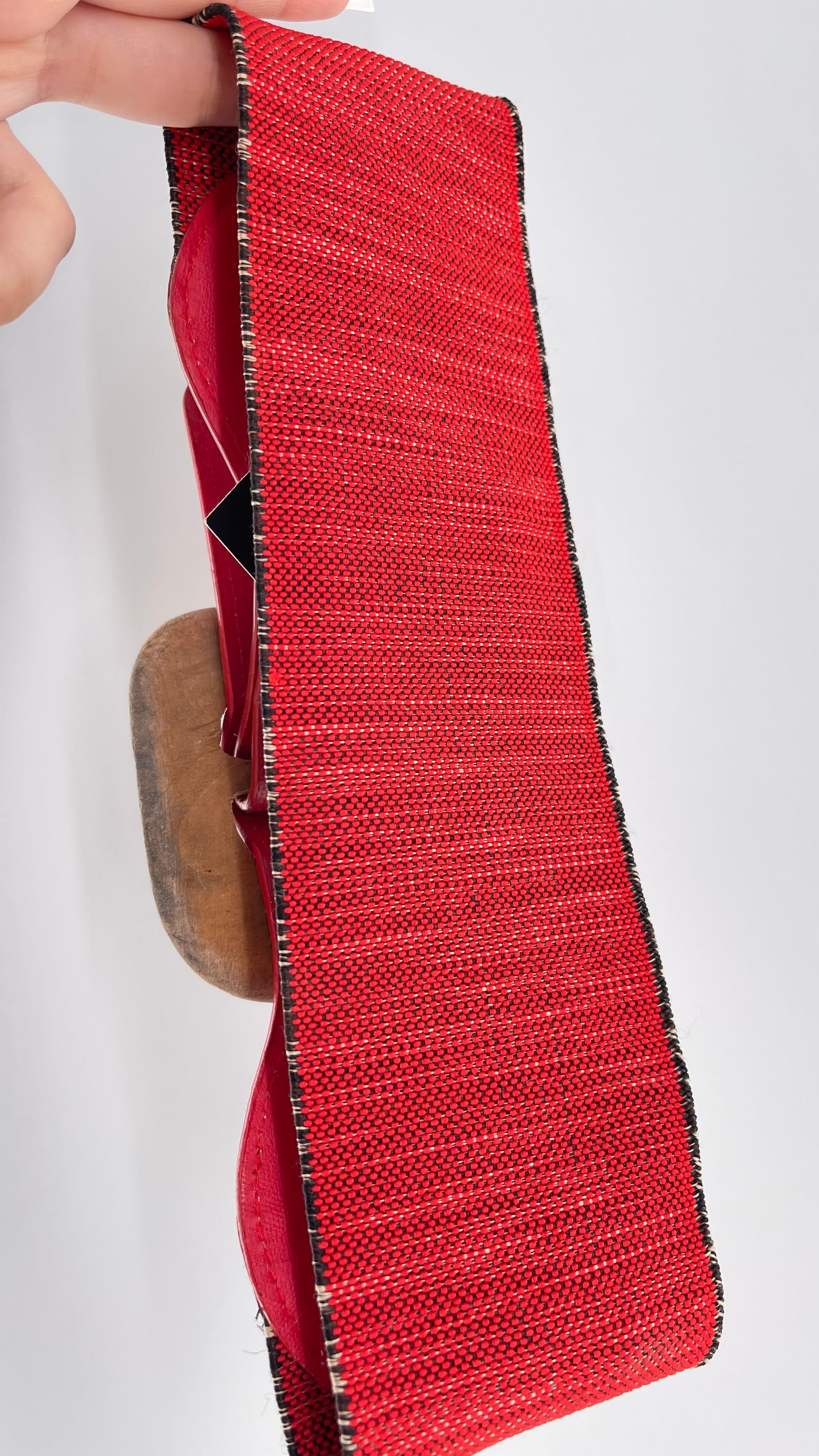 Vintage Red Leather Scrunch/Elastic Wooden Buckle Belt (XS/S)