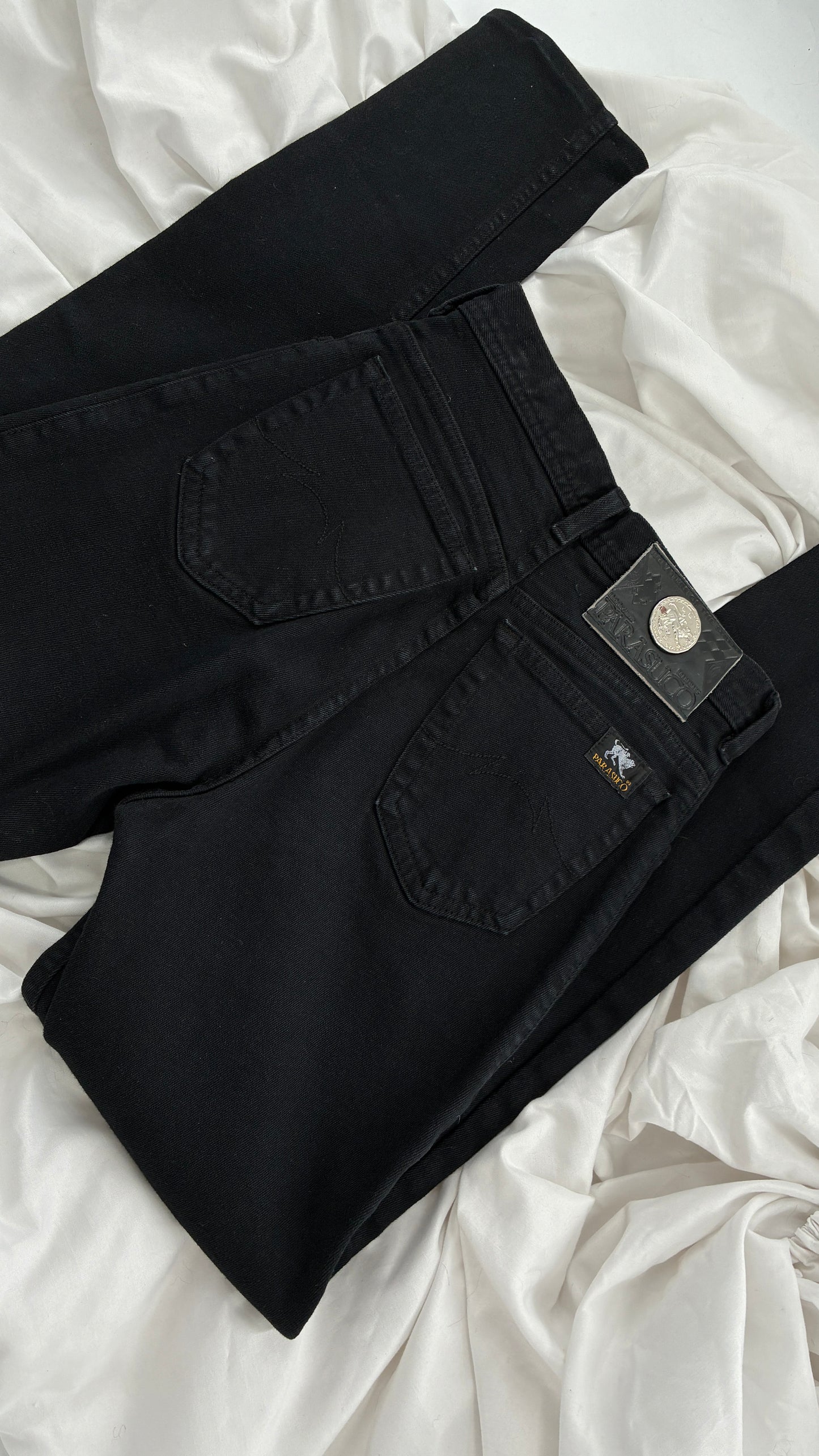 RARE Vintage PARASUCO Black Ultra High Waisted Mom Jean (29)