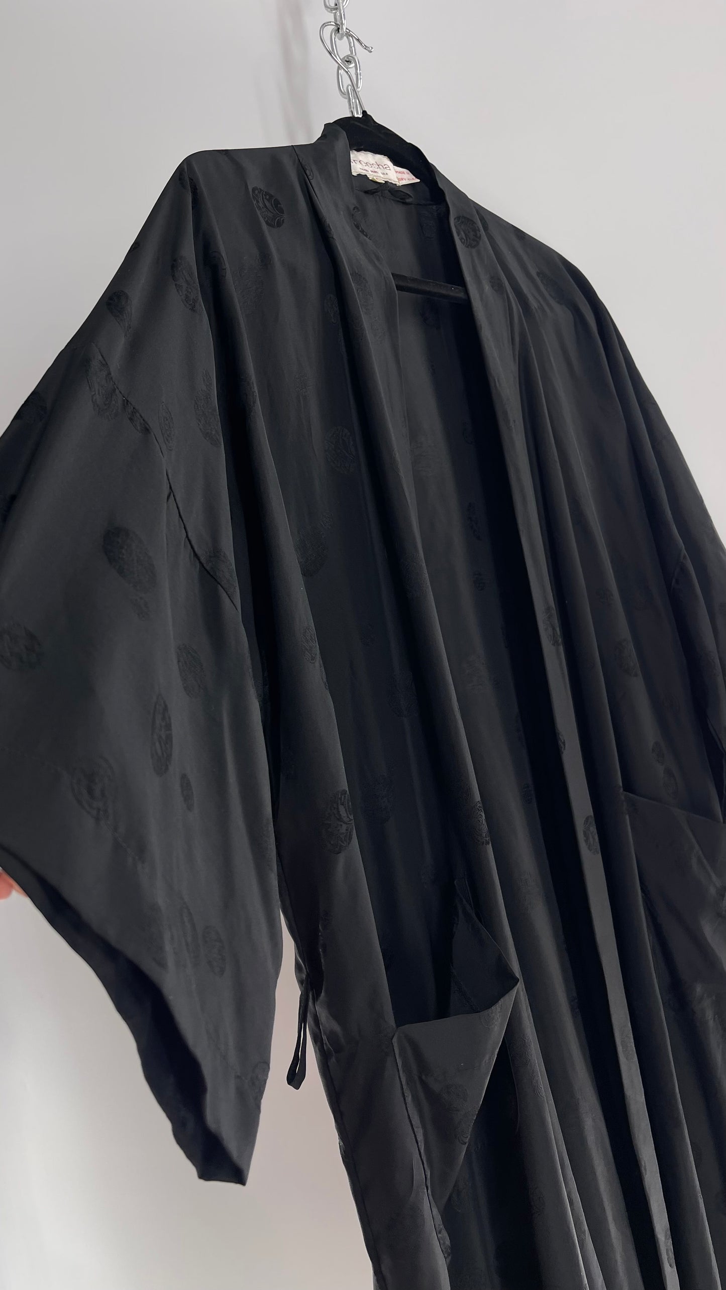Vintage TREESHA 100% Pure Silk Black Long Embossed Robe (Large)