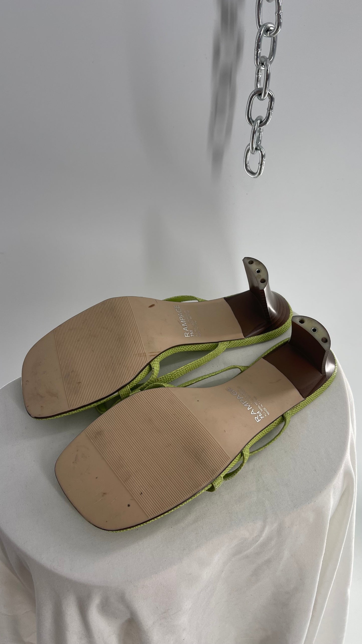 Vintage Rampage Lime Green Square Toe Kitten Heel (7)