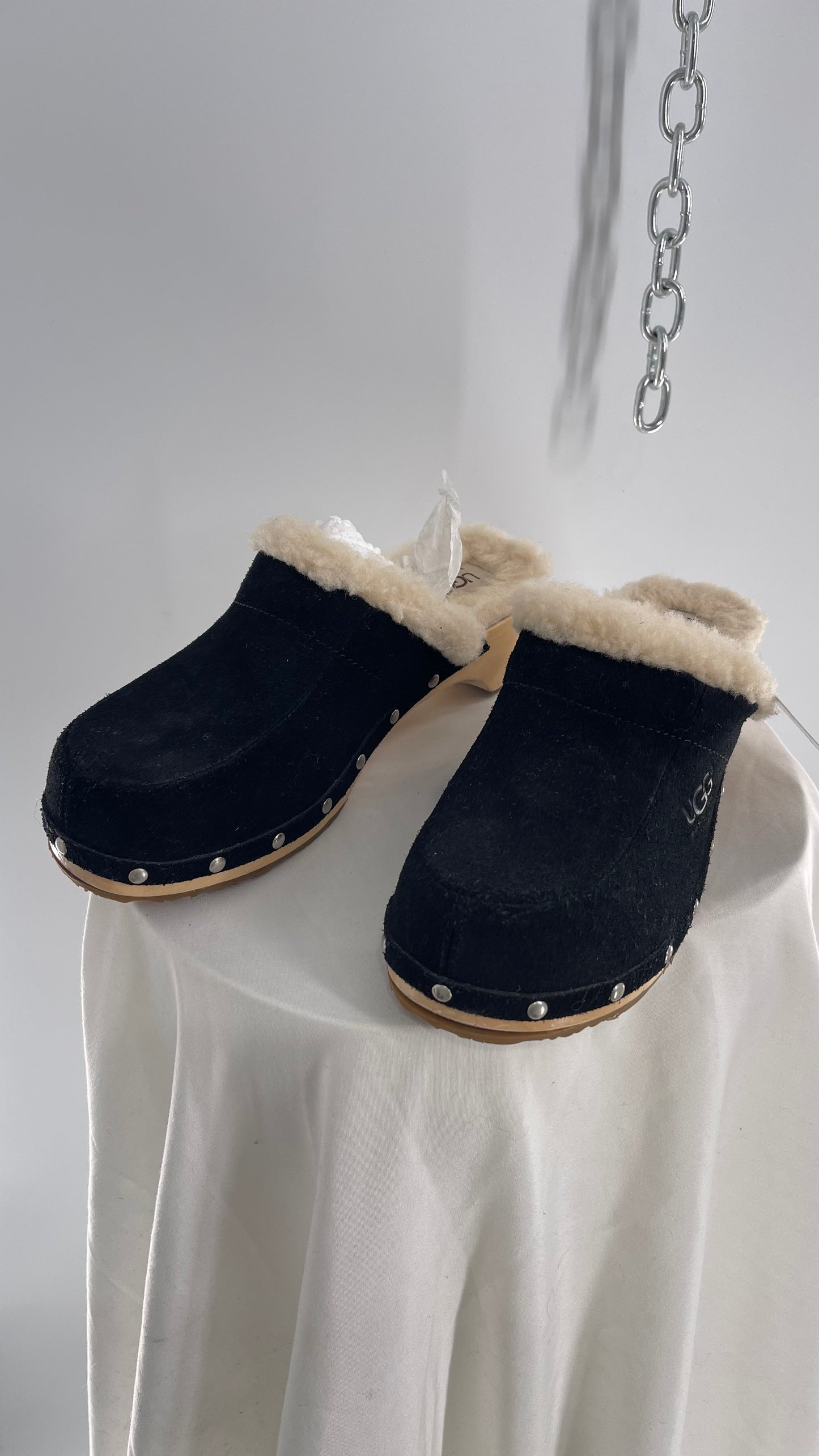 UGG Vintage Side Studded Black Suede Fur Lined Wooden Clog (8)